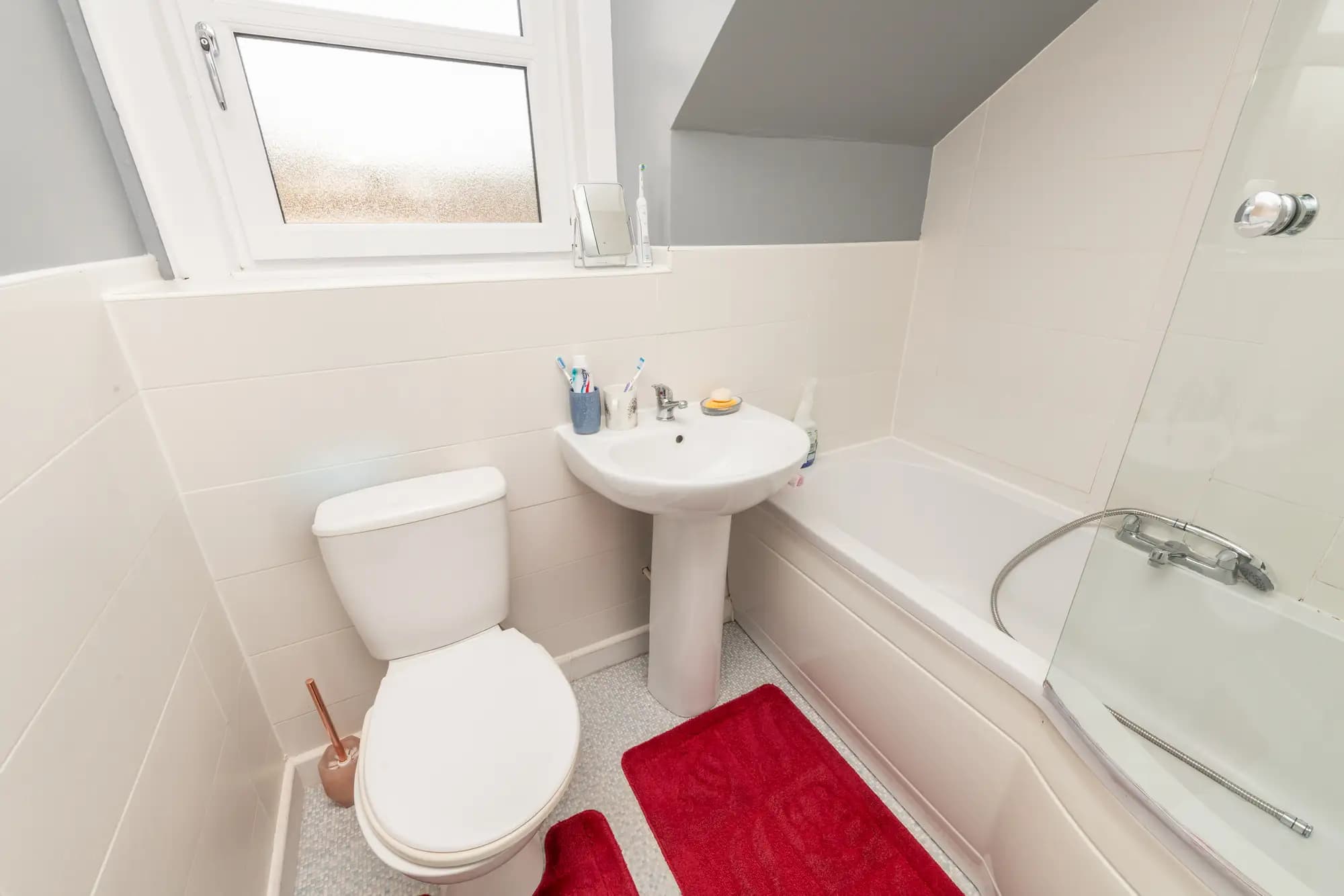 property photo 8 of 24