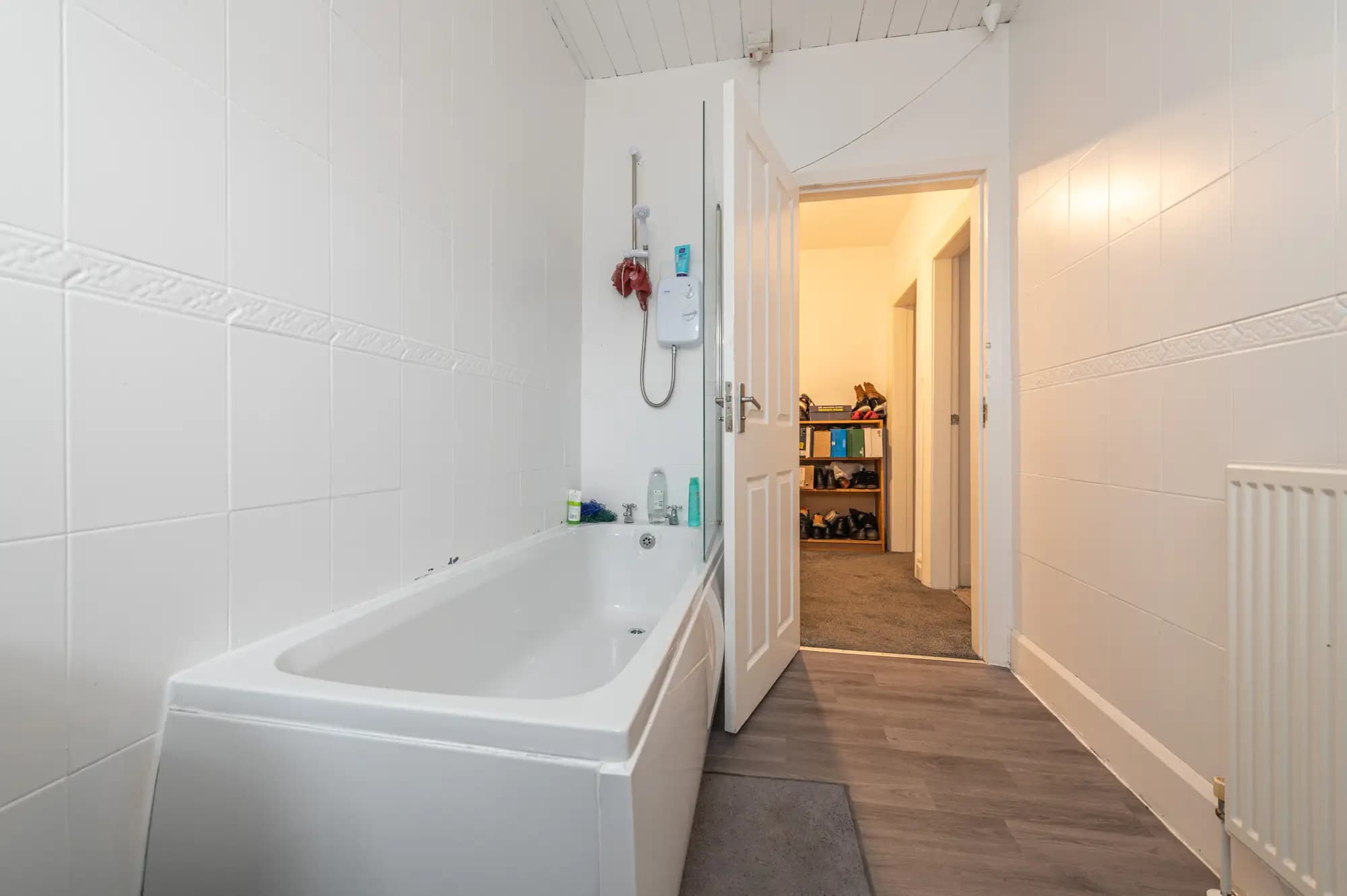 property photo 9 of 16