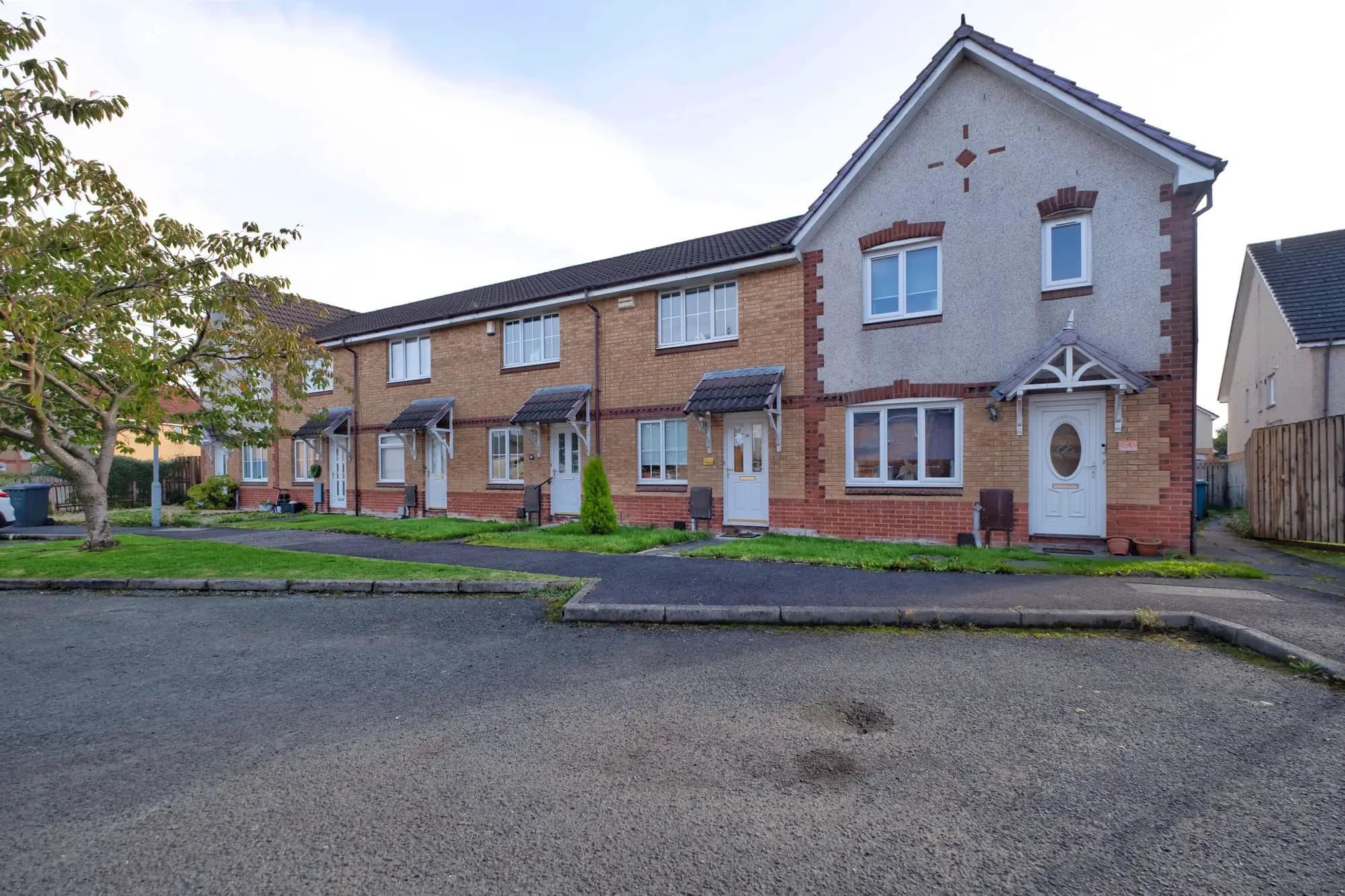 property photo 1 of 28