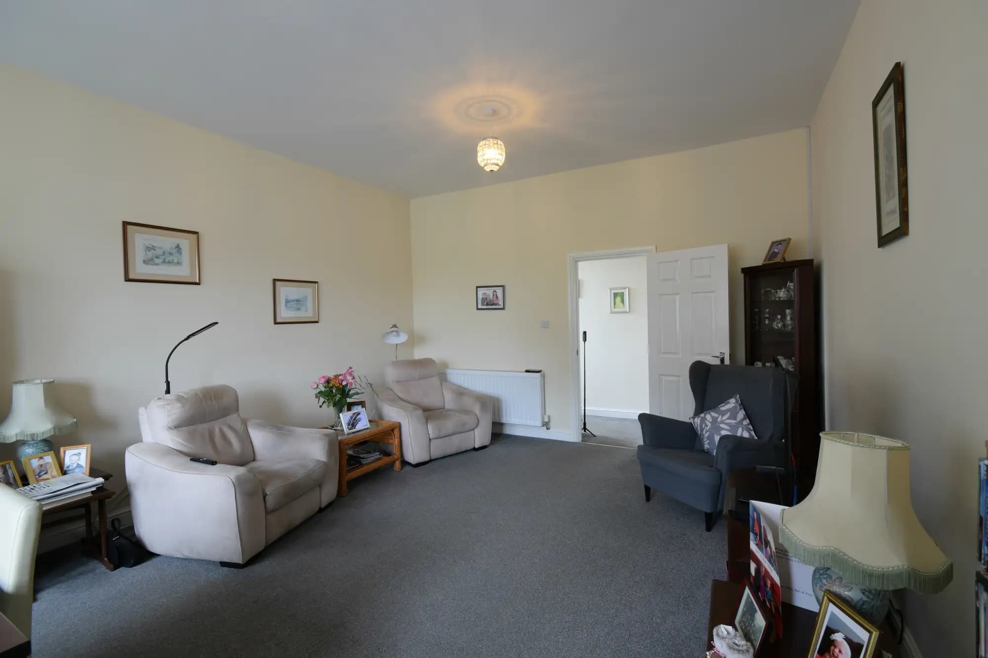 property photo 19 of 38