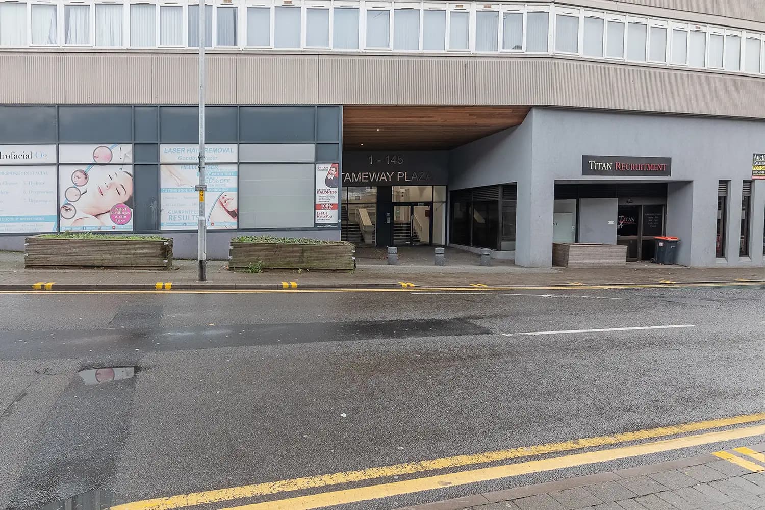 property photo 17 of 19