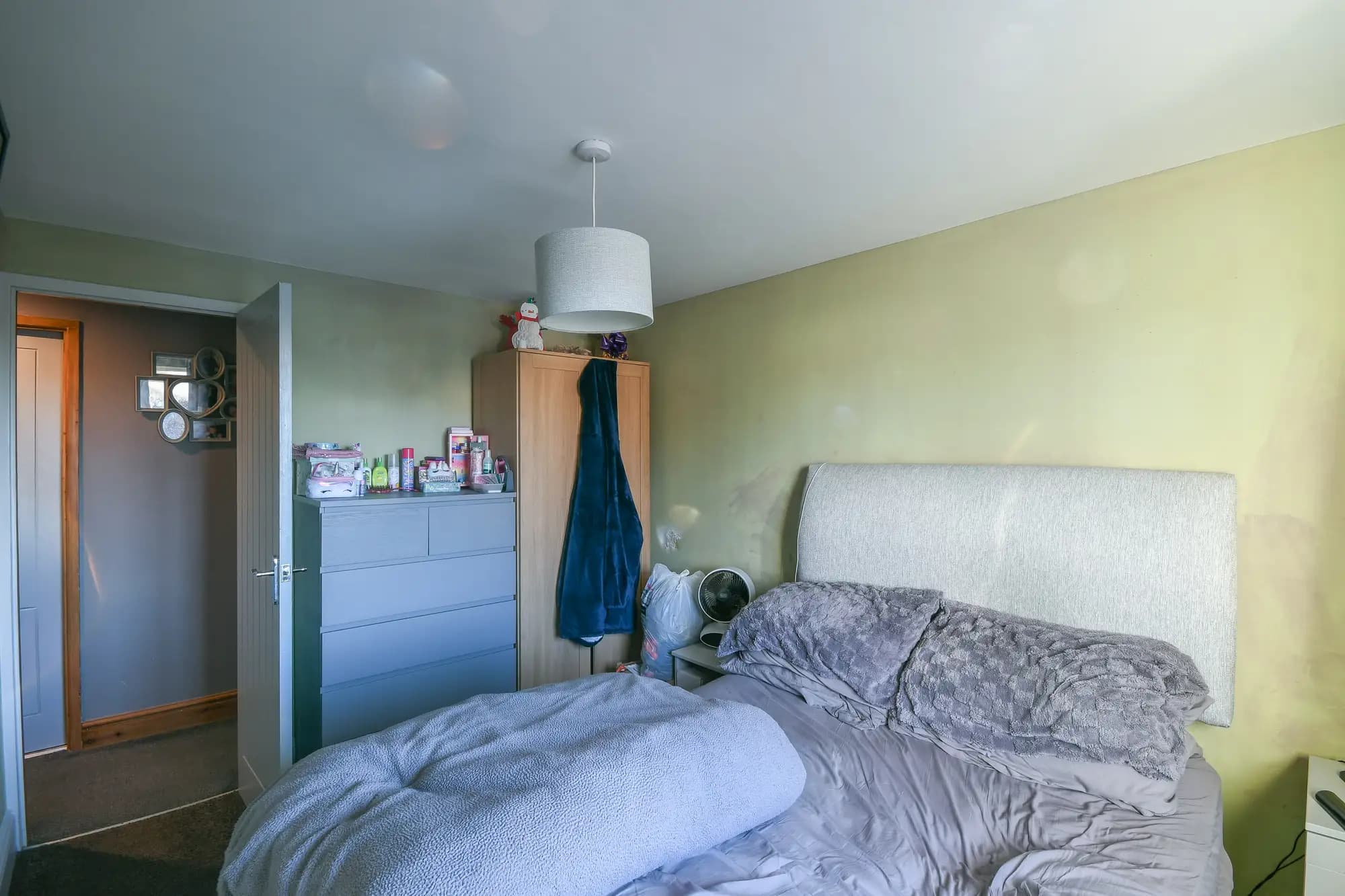 property photo 10 of 19