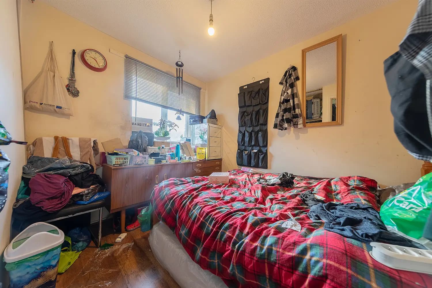 property photo 7 of 19