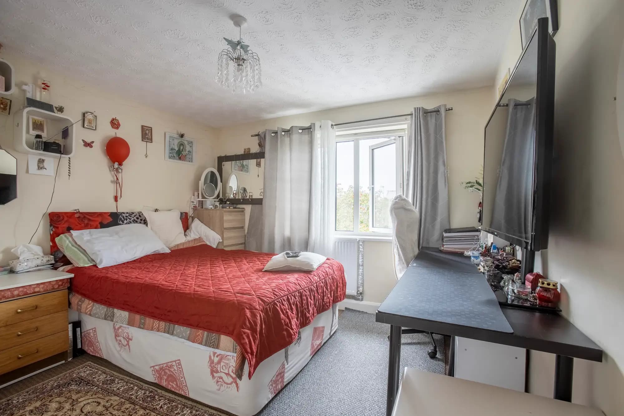 property photo 10 of 12