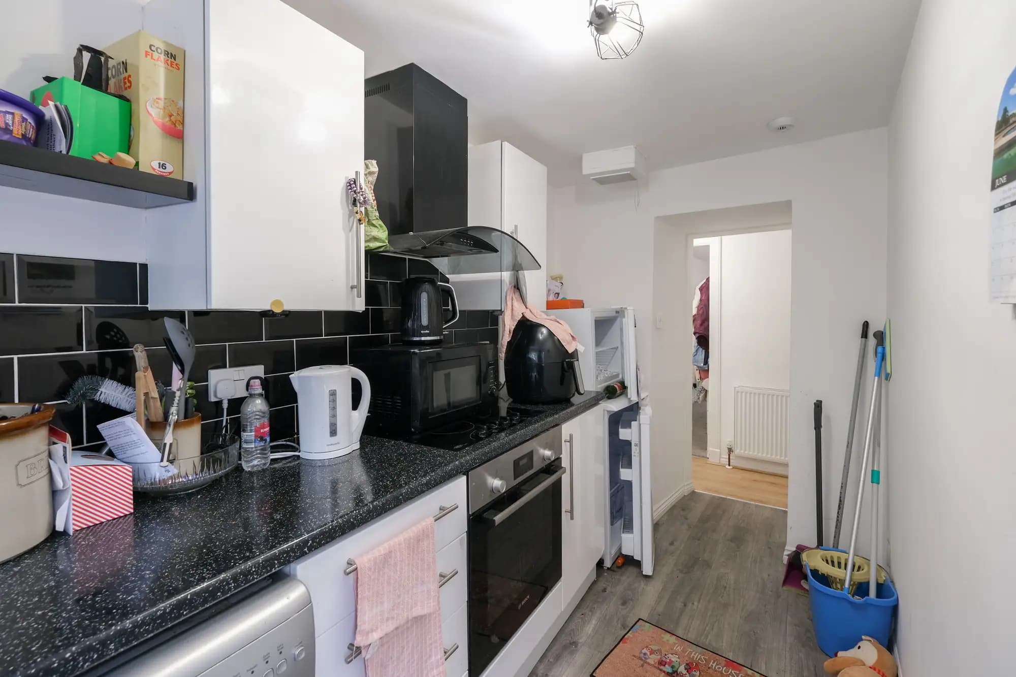 property photo 6 of 16