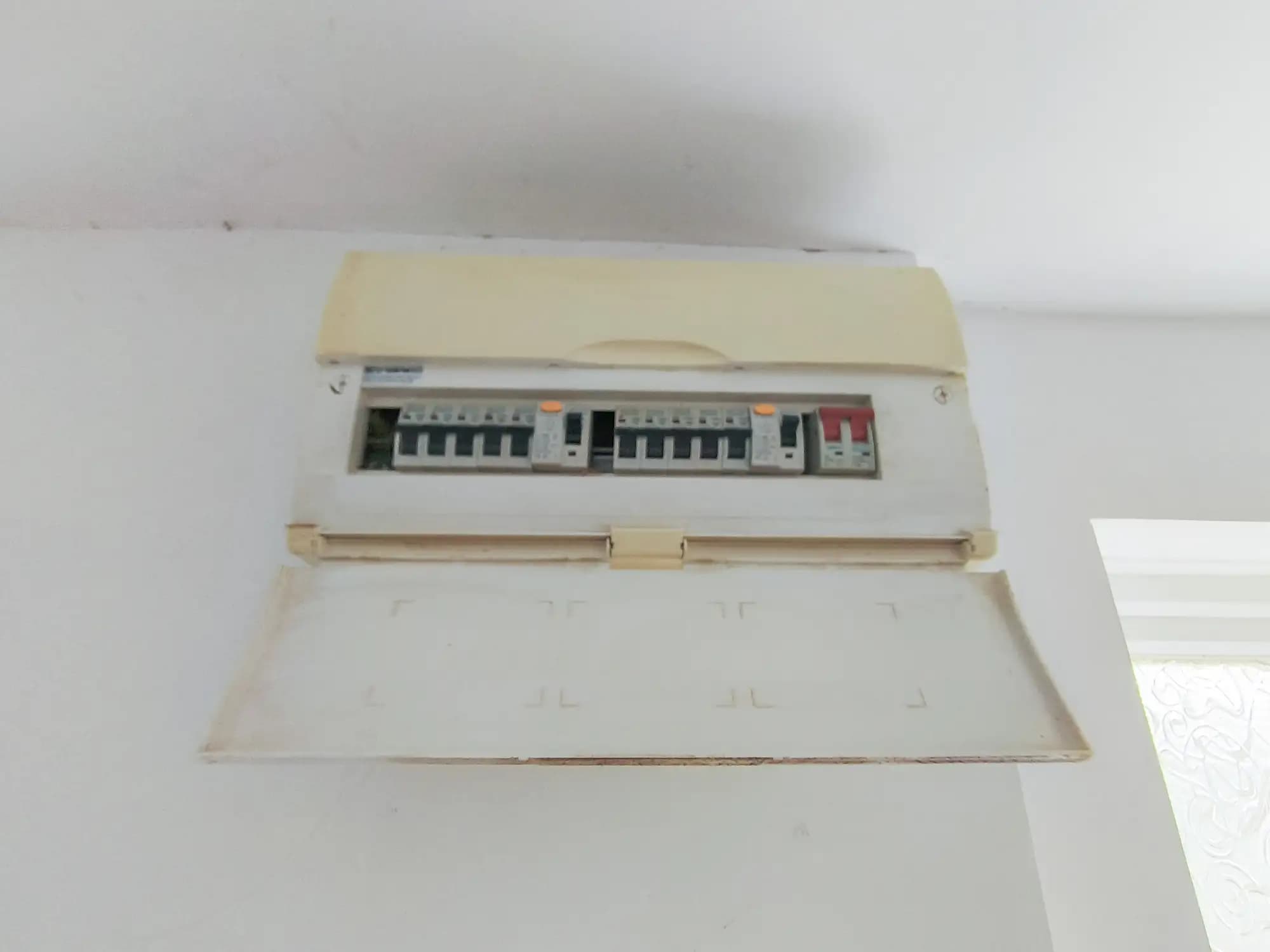 property photo 13 of 16