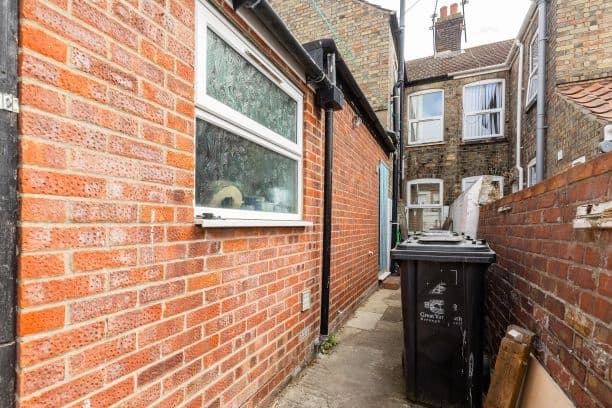 property photo 16 of 16