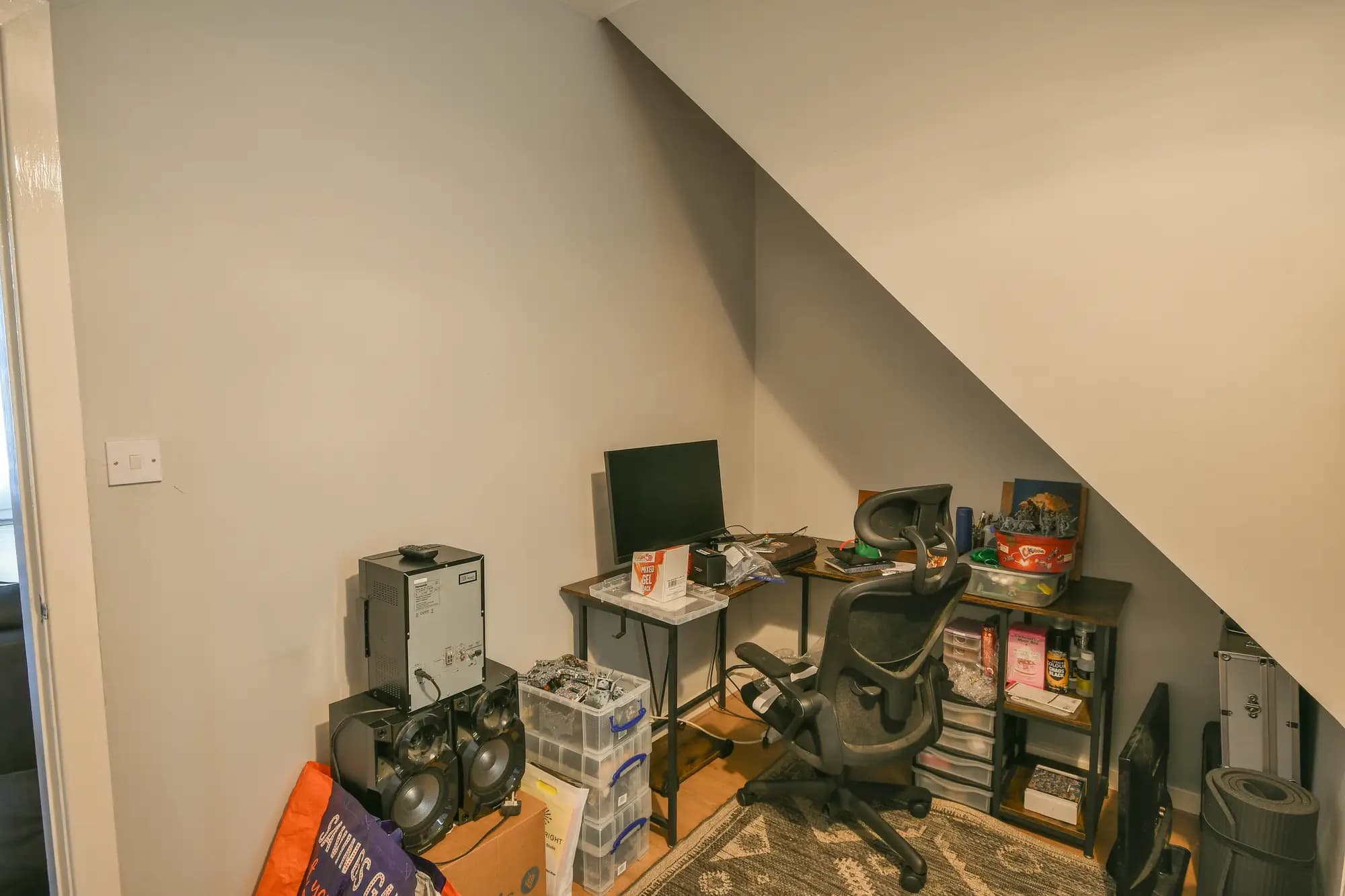 property photo 14 of 21