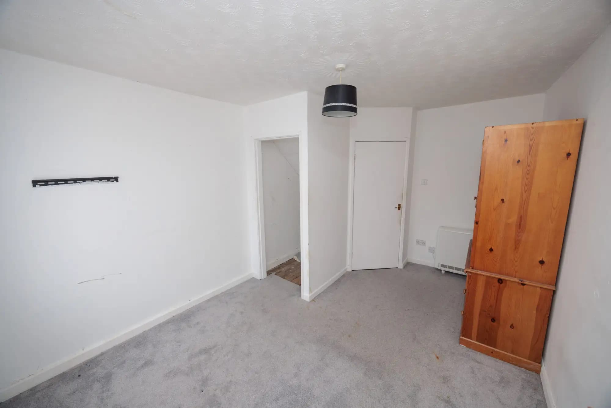 property photo 38 of 50
