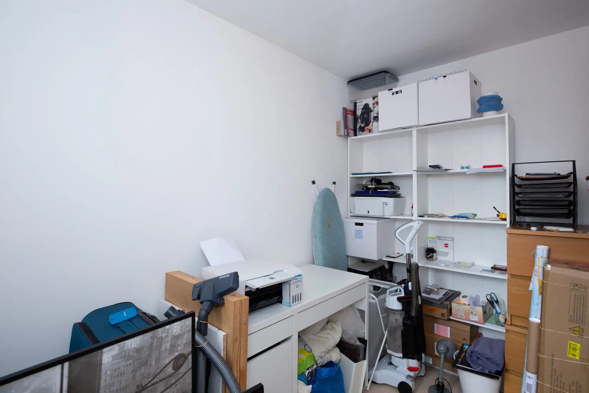 property photo 11 of 18