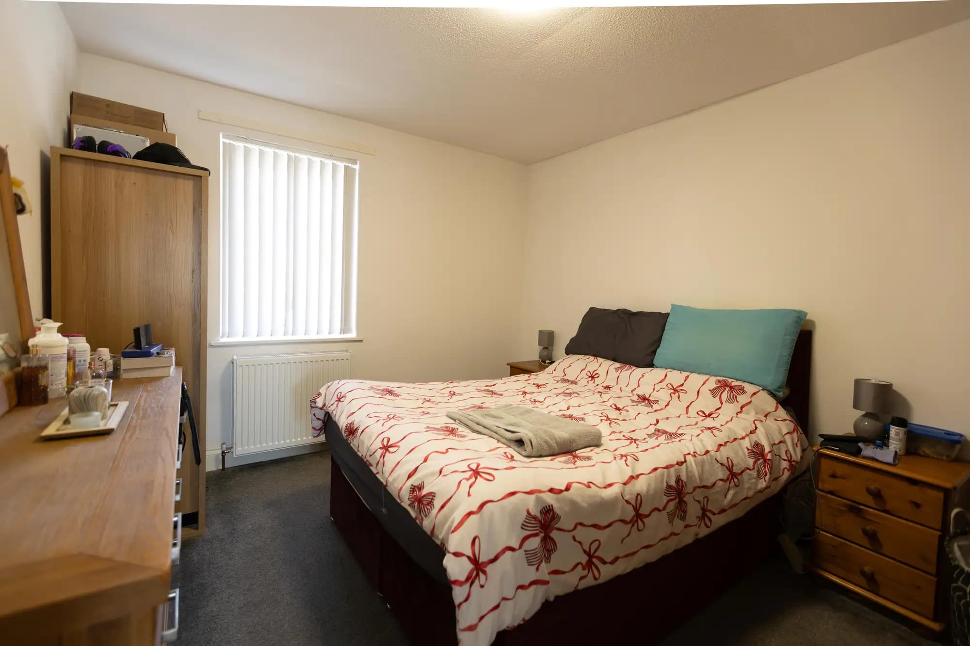 property photo 17 of 31