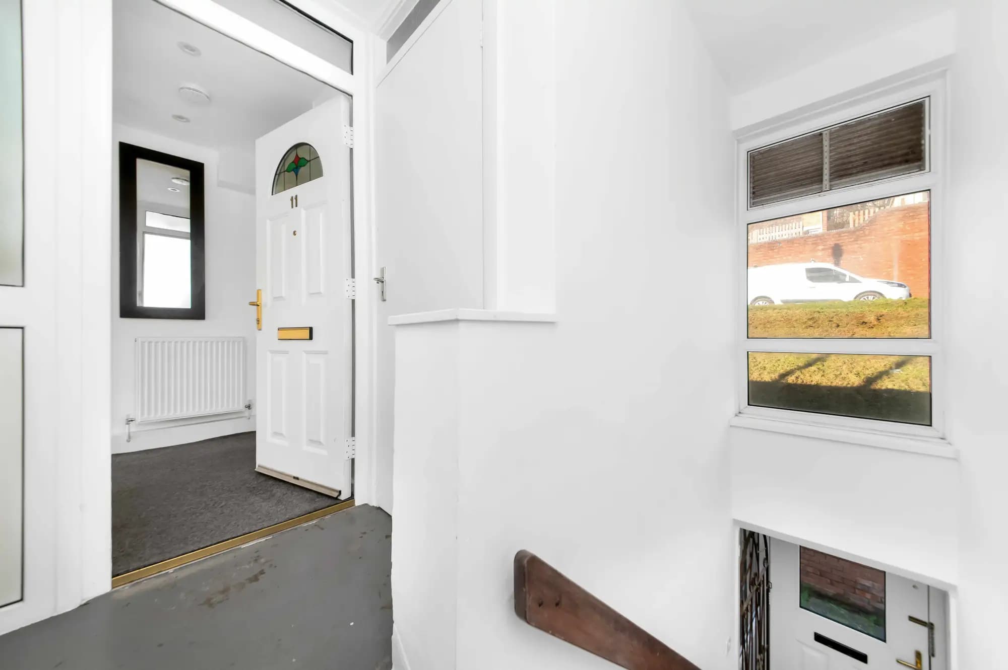 property photo 10 of 19
