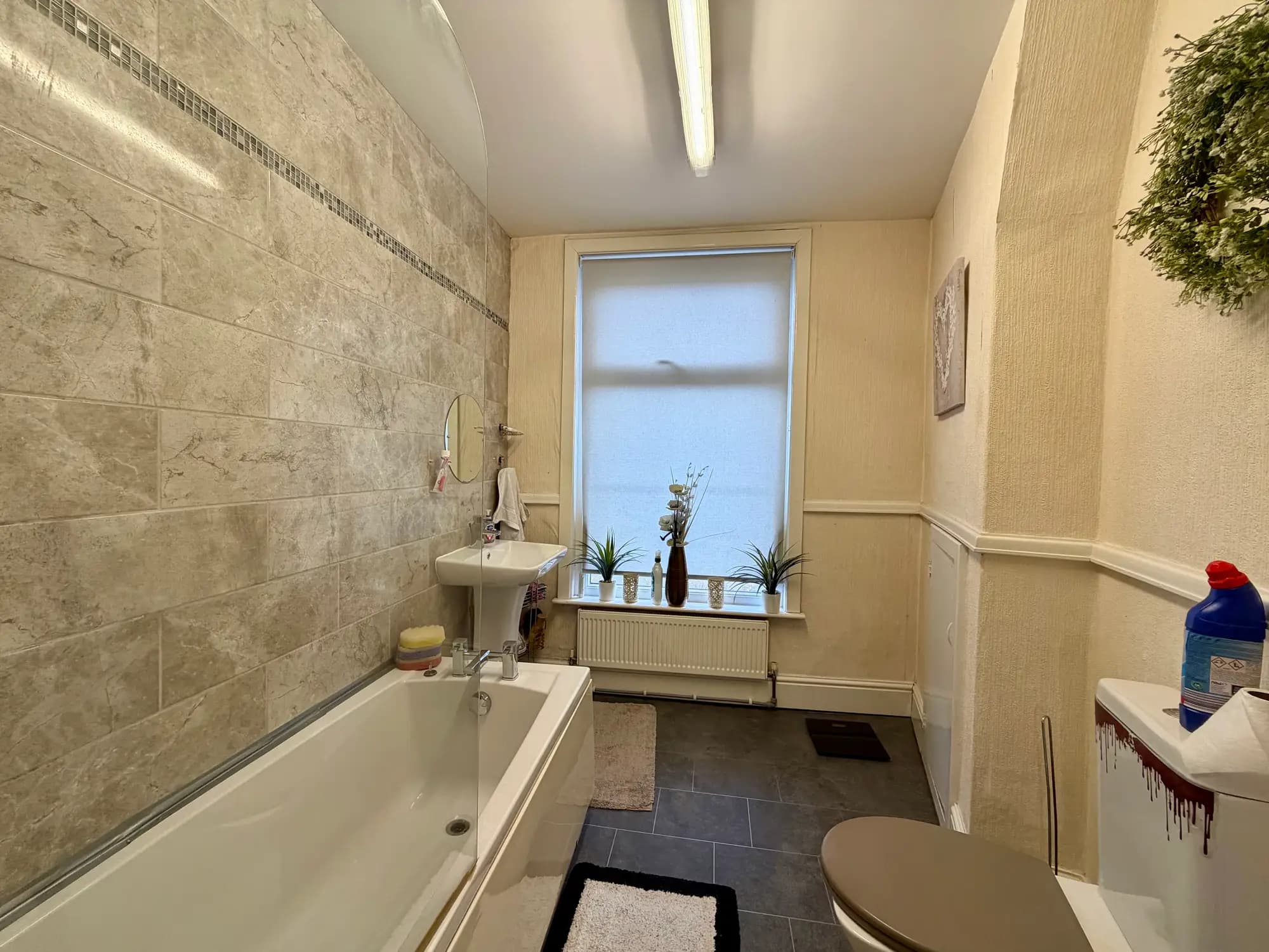 property photo 11 of 20