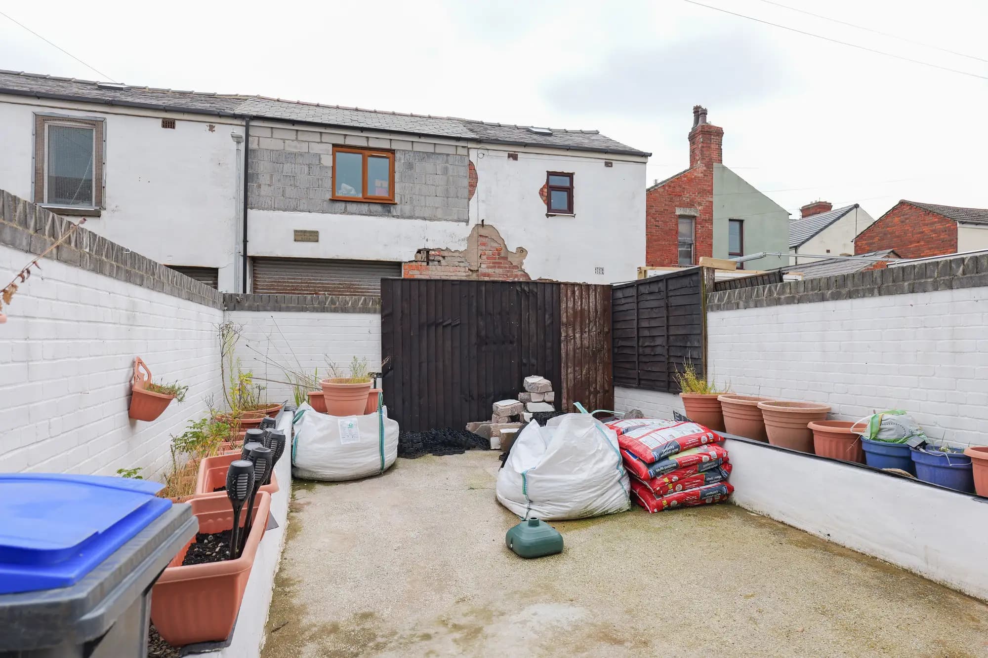 property photo 22 of 25