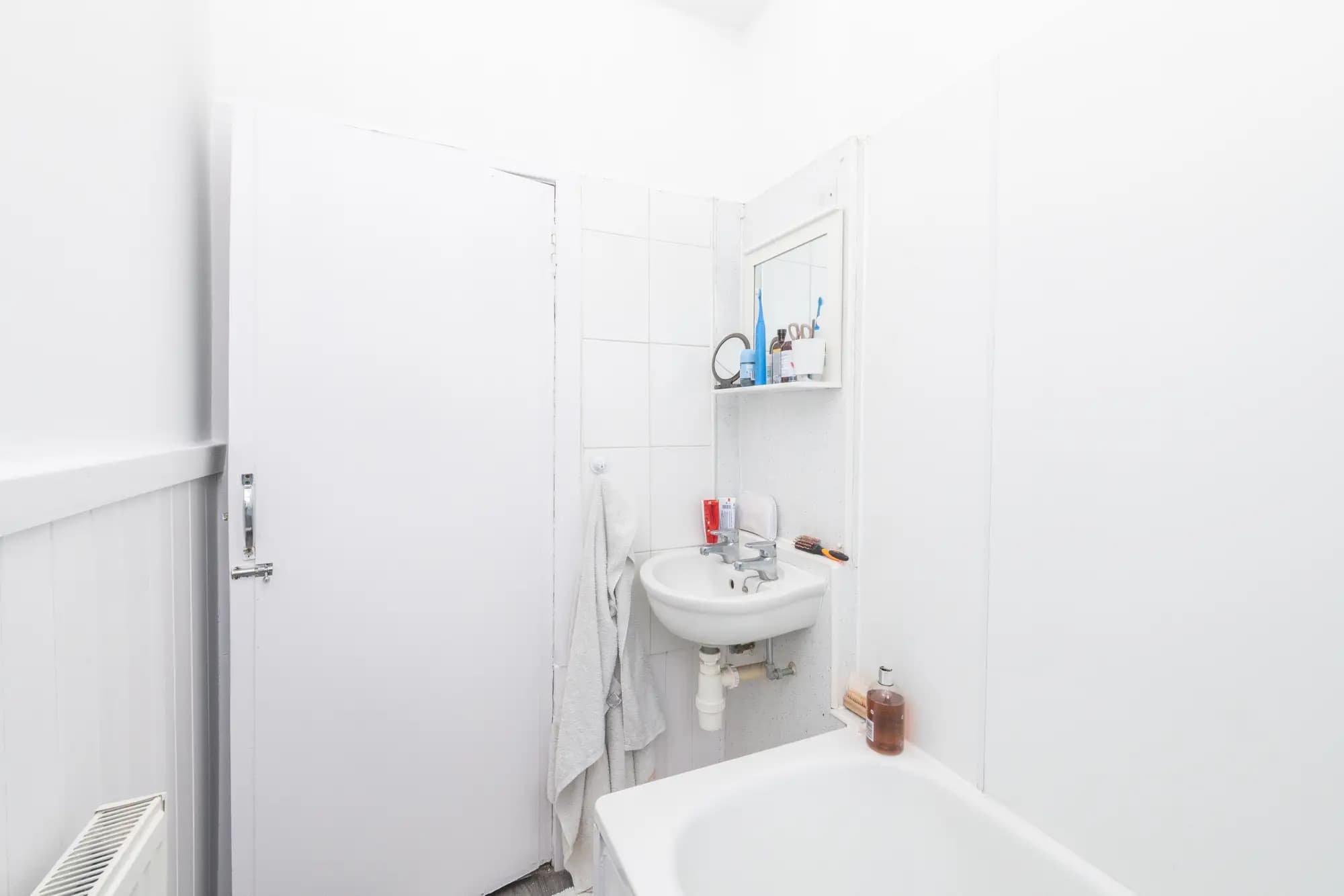 property photo 13 of 23