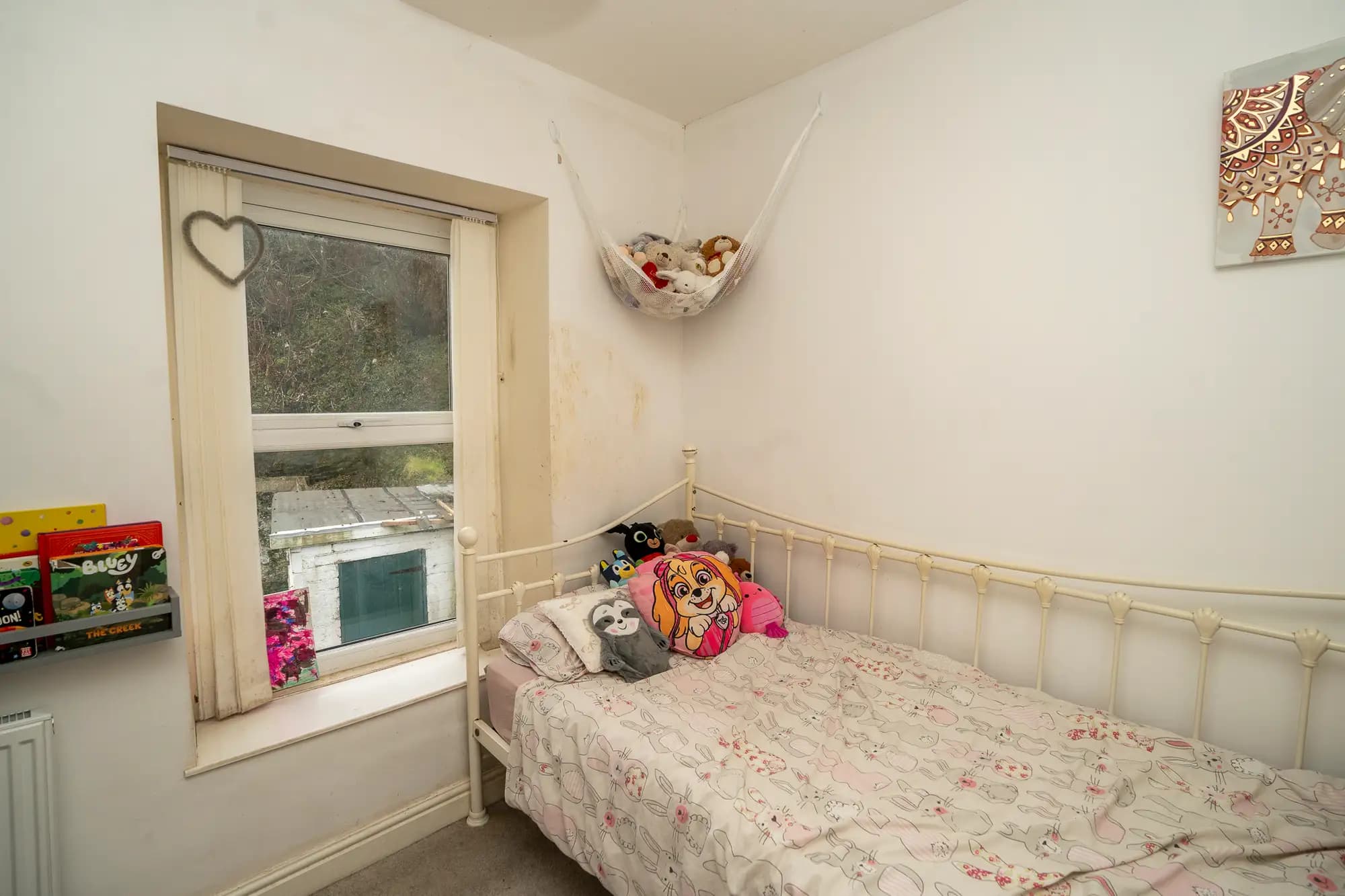 property photo 12 of 13