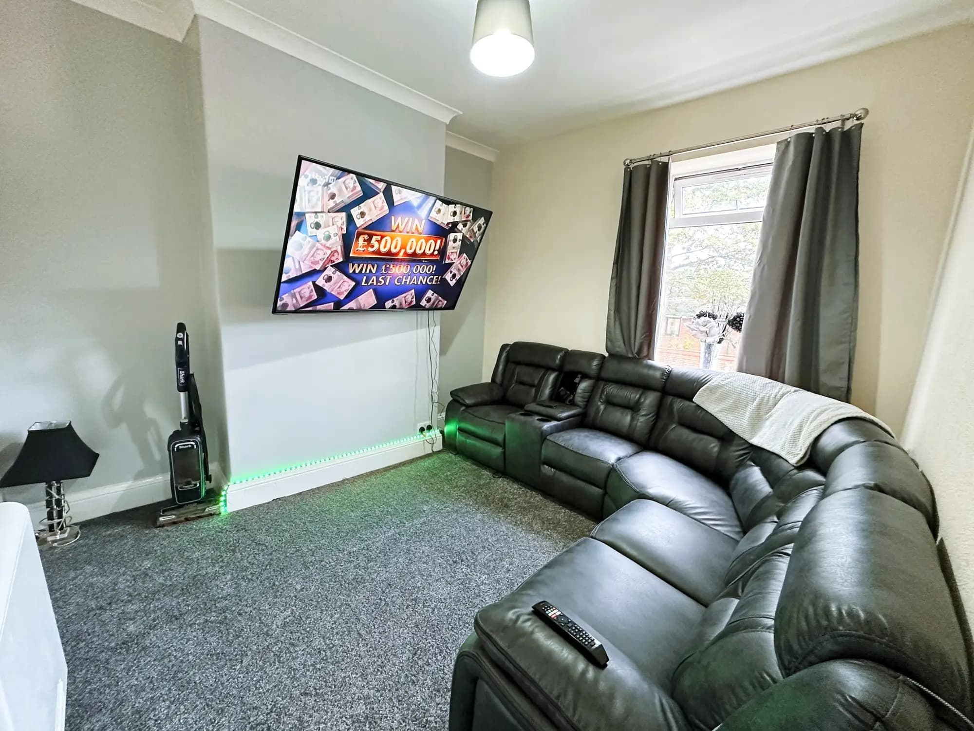 property photo 14 of 42