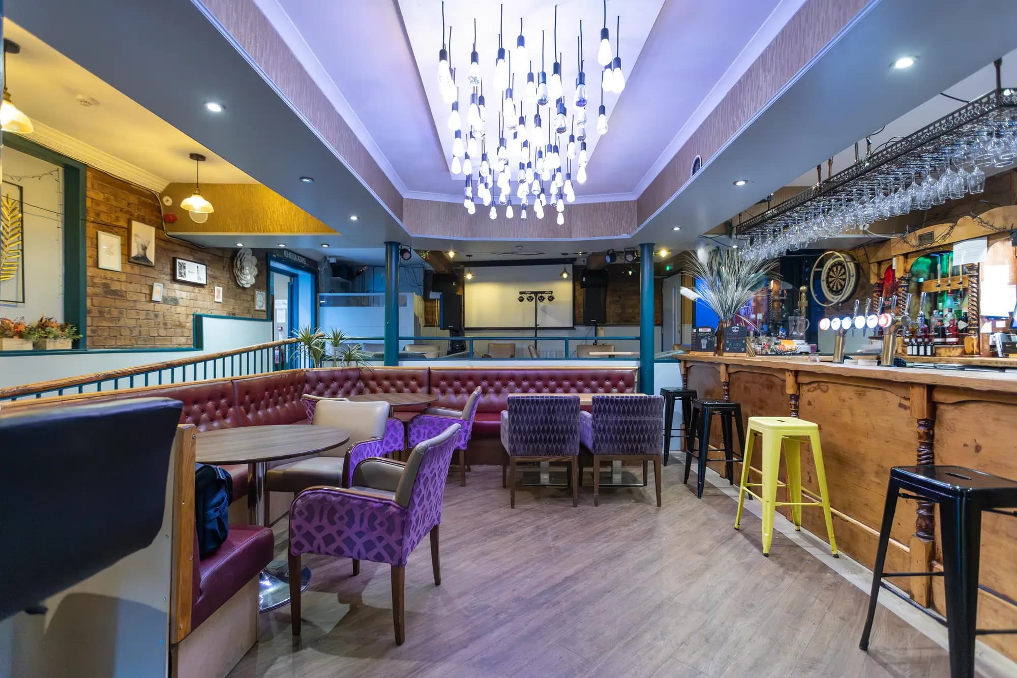 property photo 5 of 16