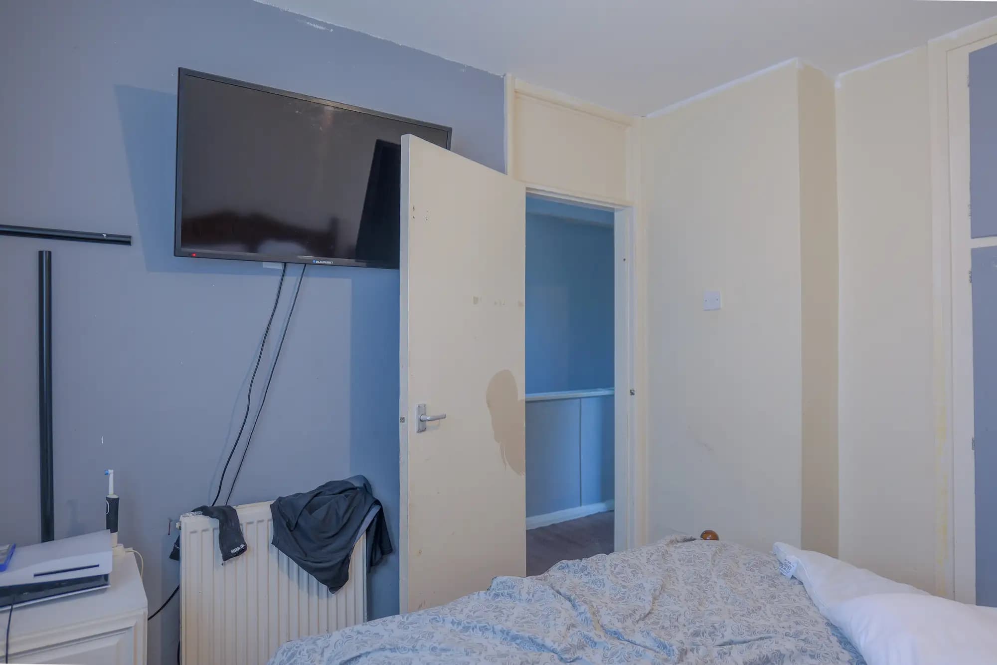 property photo 11 of 21