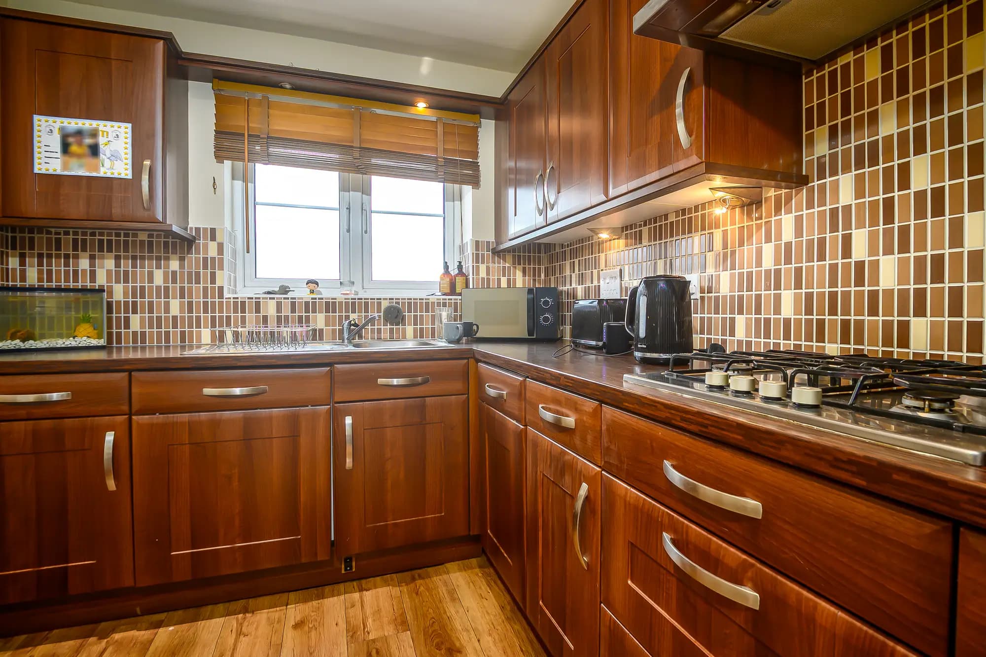 property photo 5 of 19