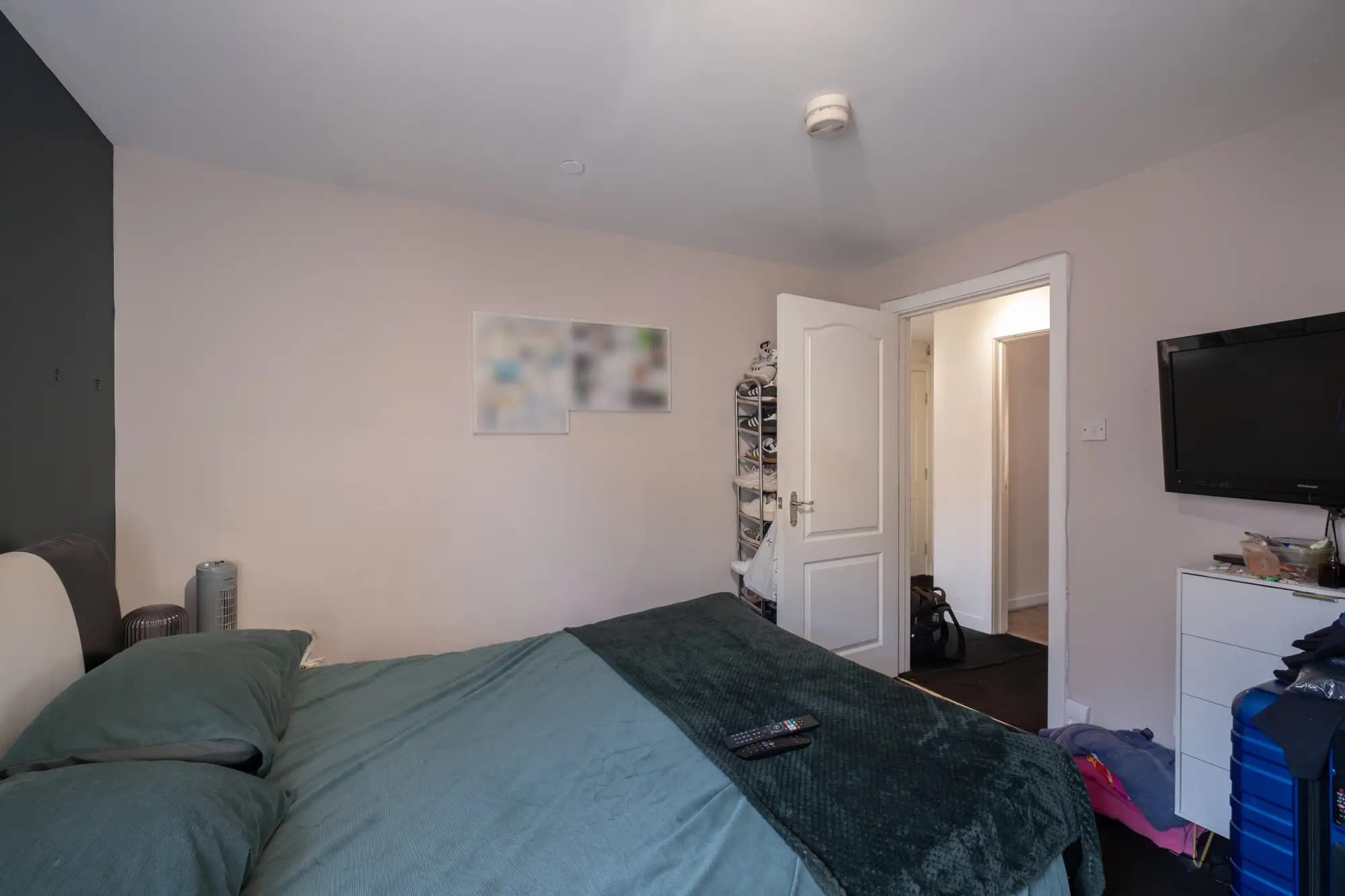 property photo 16 of 29