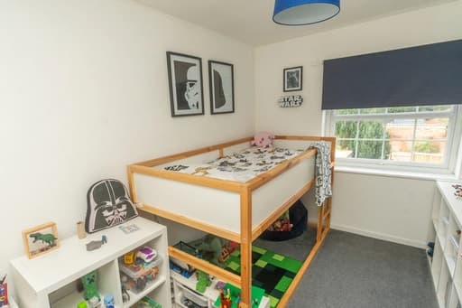 property photo 12 of 18