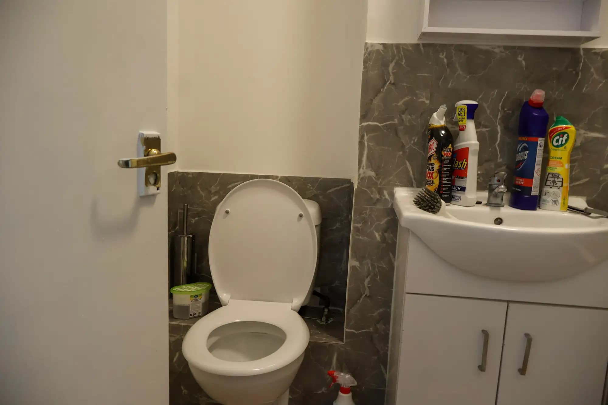 property photo 10 of 22