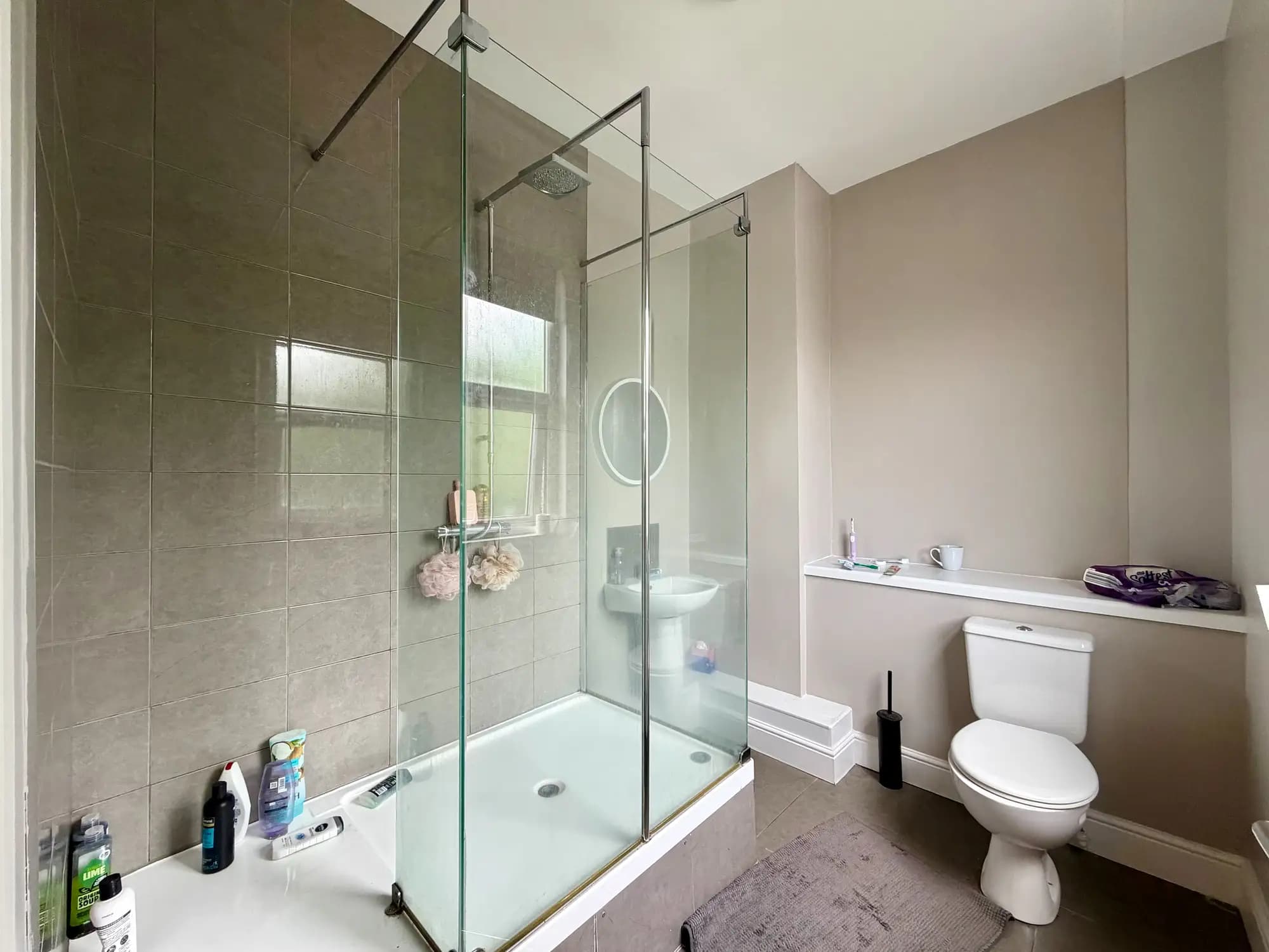 property photo 13 of 39