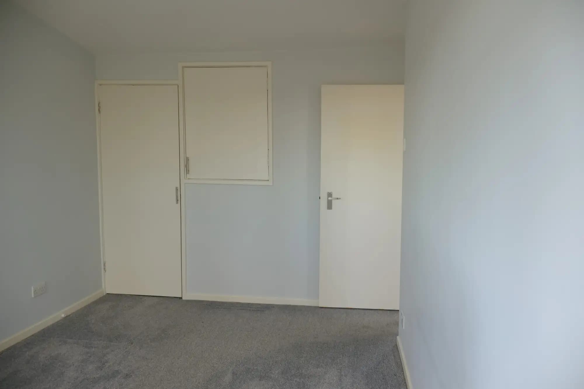 property photo 19 of 30