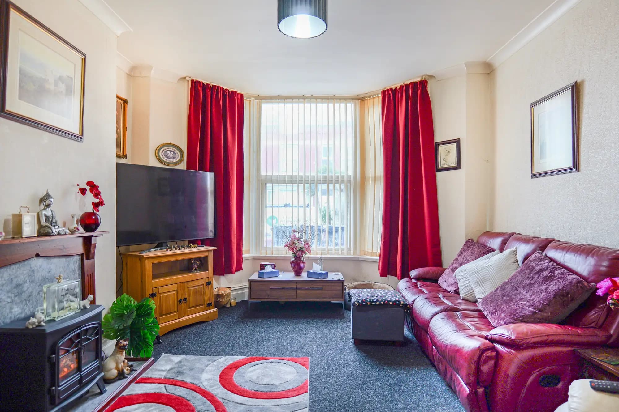 property photo 3 of 40