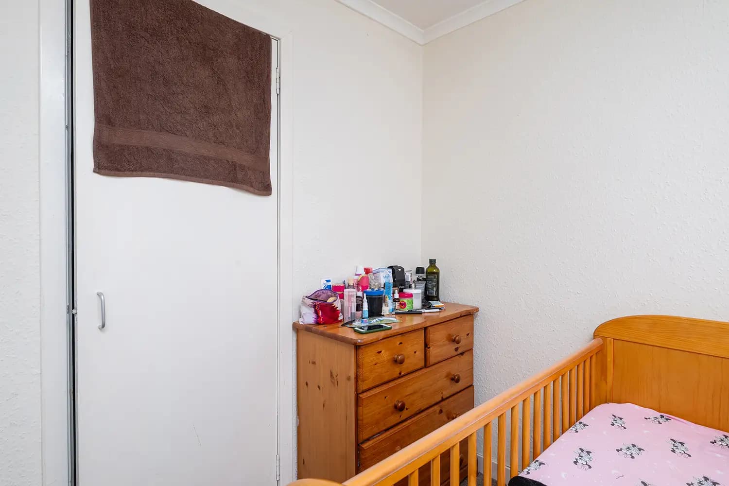 property photo 12 of 17