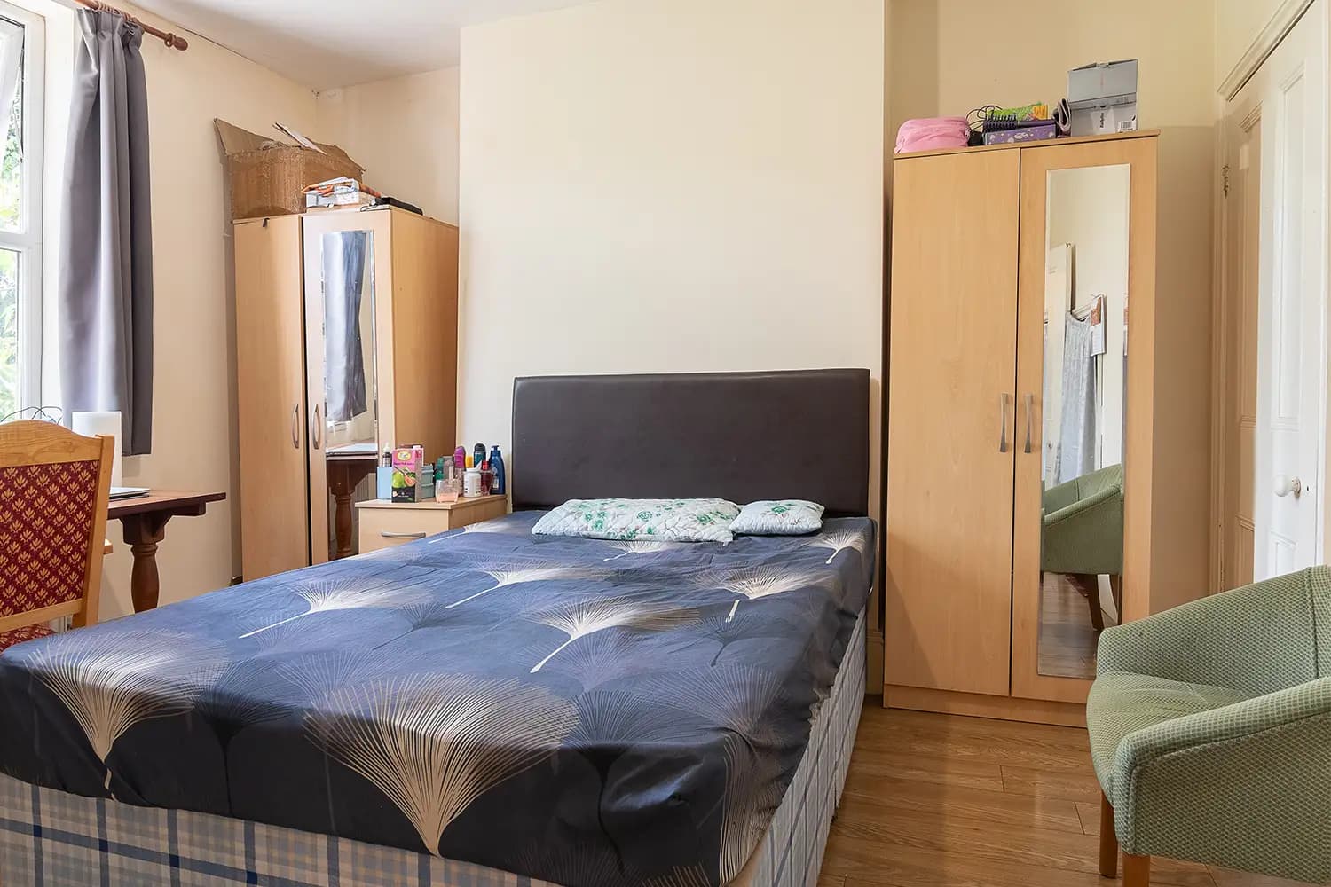 property photo 54 of 118