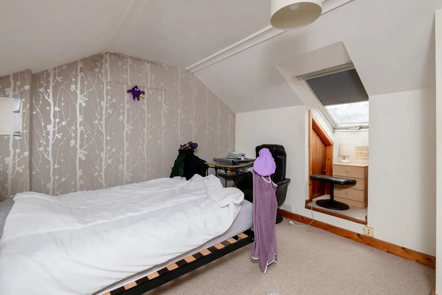 property photo 13 of 36