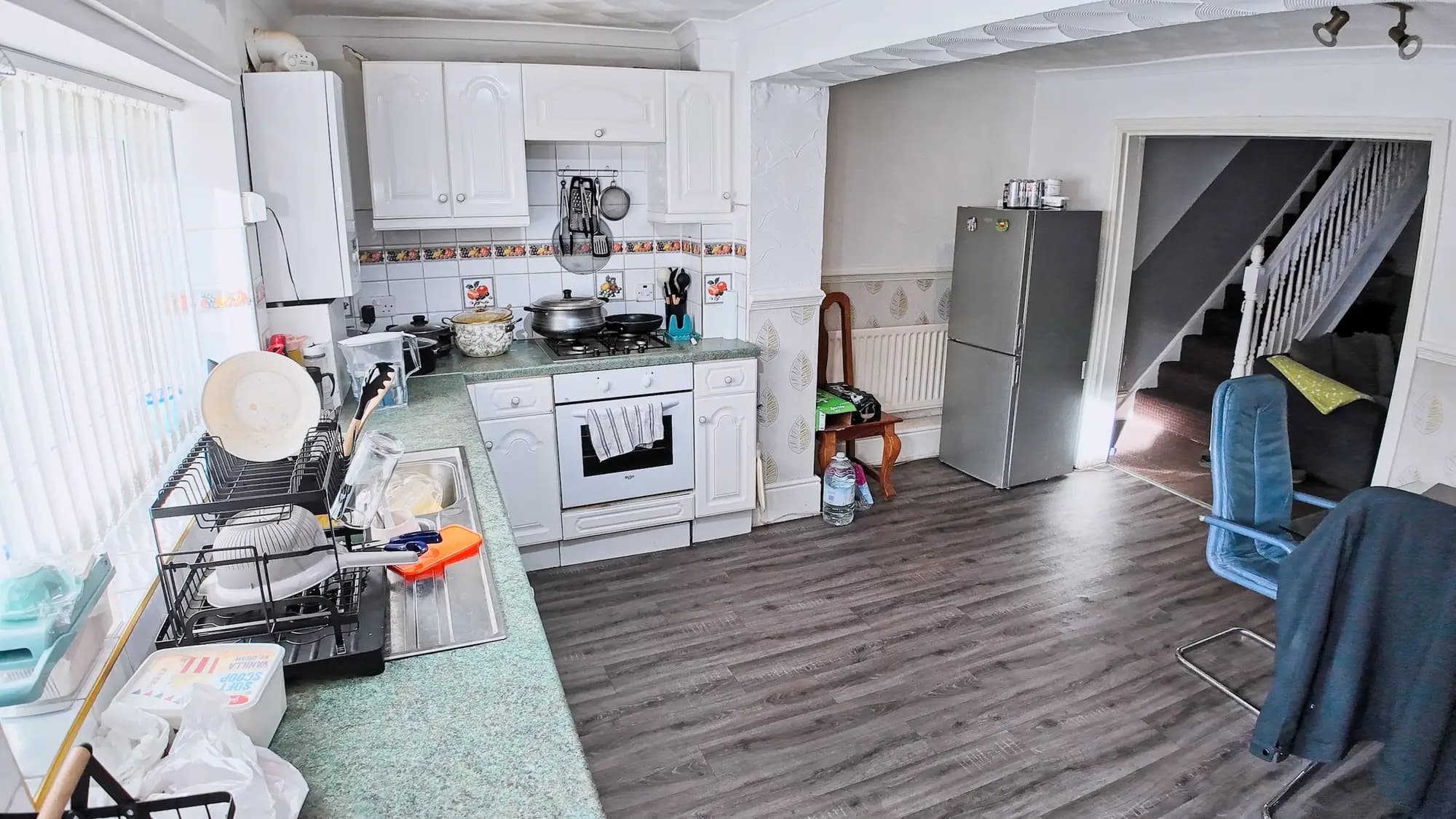 property photo 6 of 17