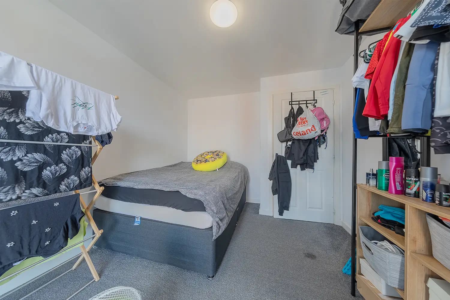 property photo 13 of 23