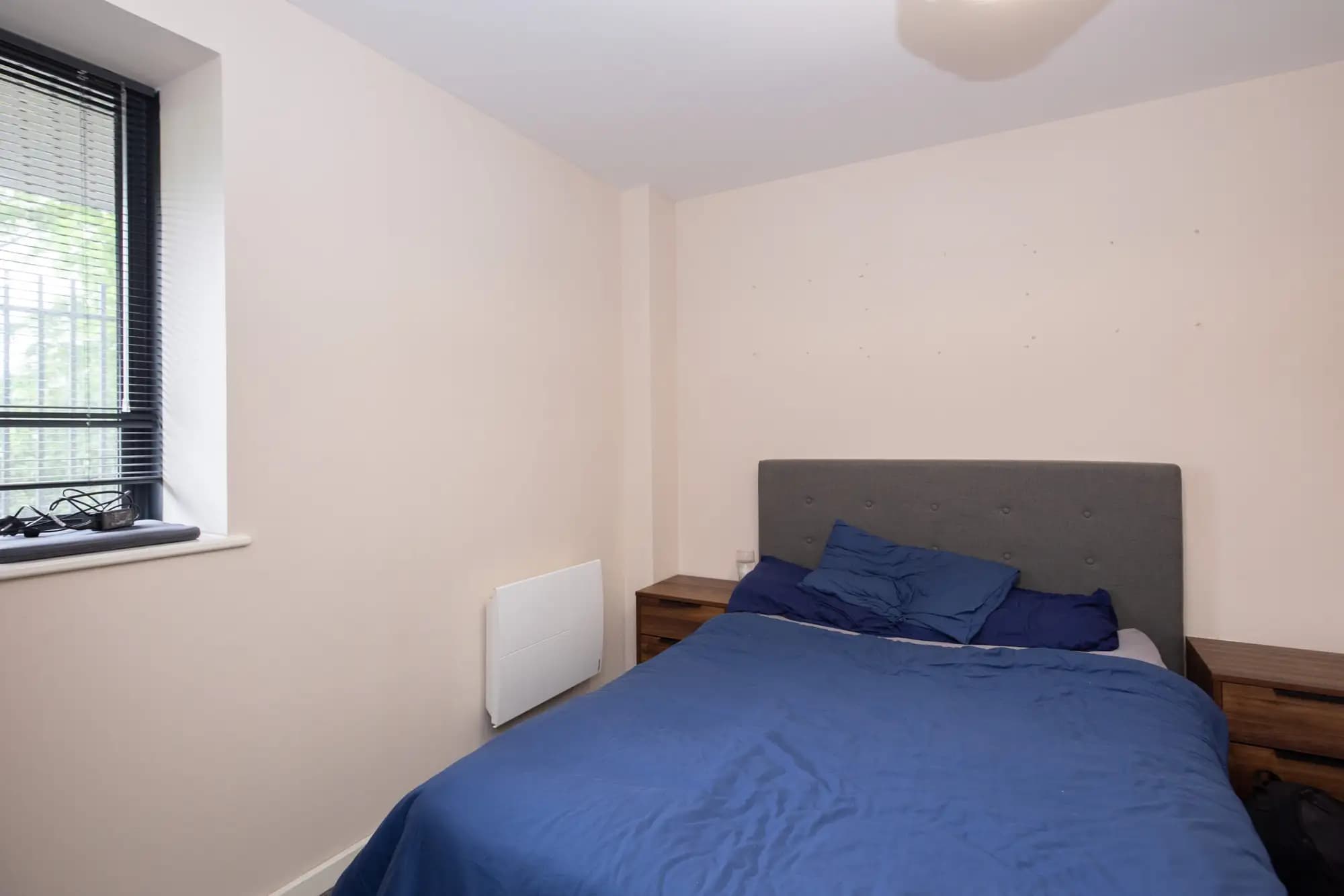 property photo 9 of 15