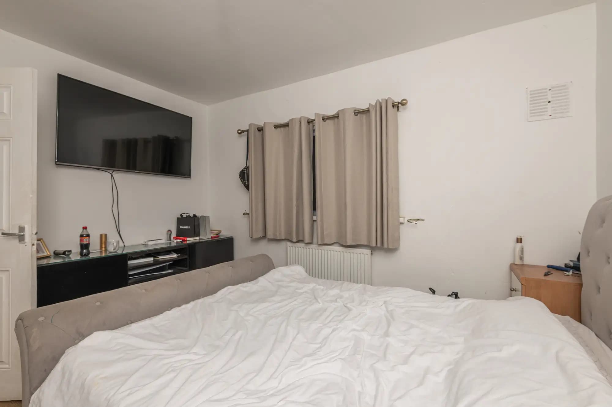 property photo 11 of 22