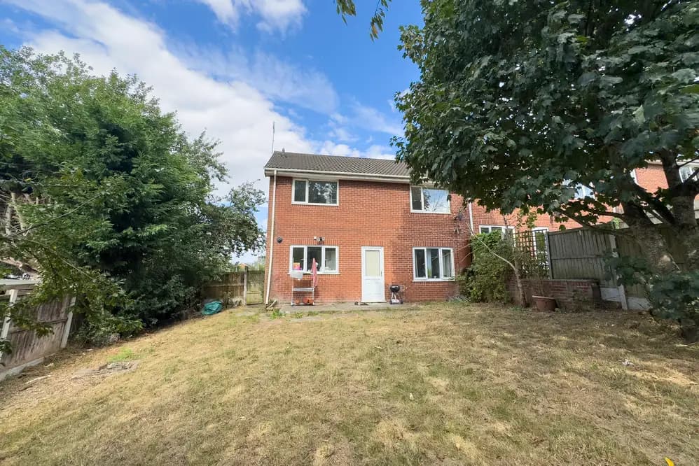 property photo 18 of 19