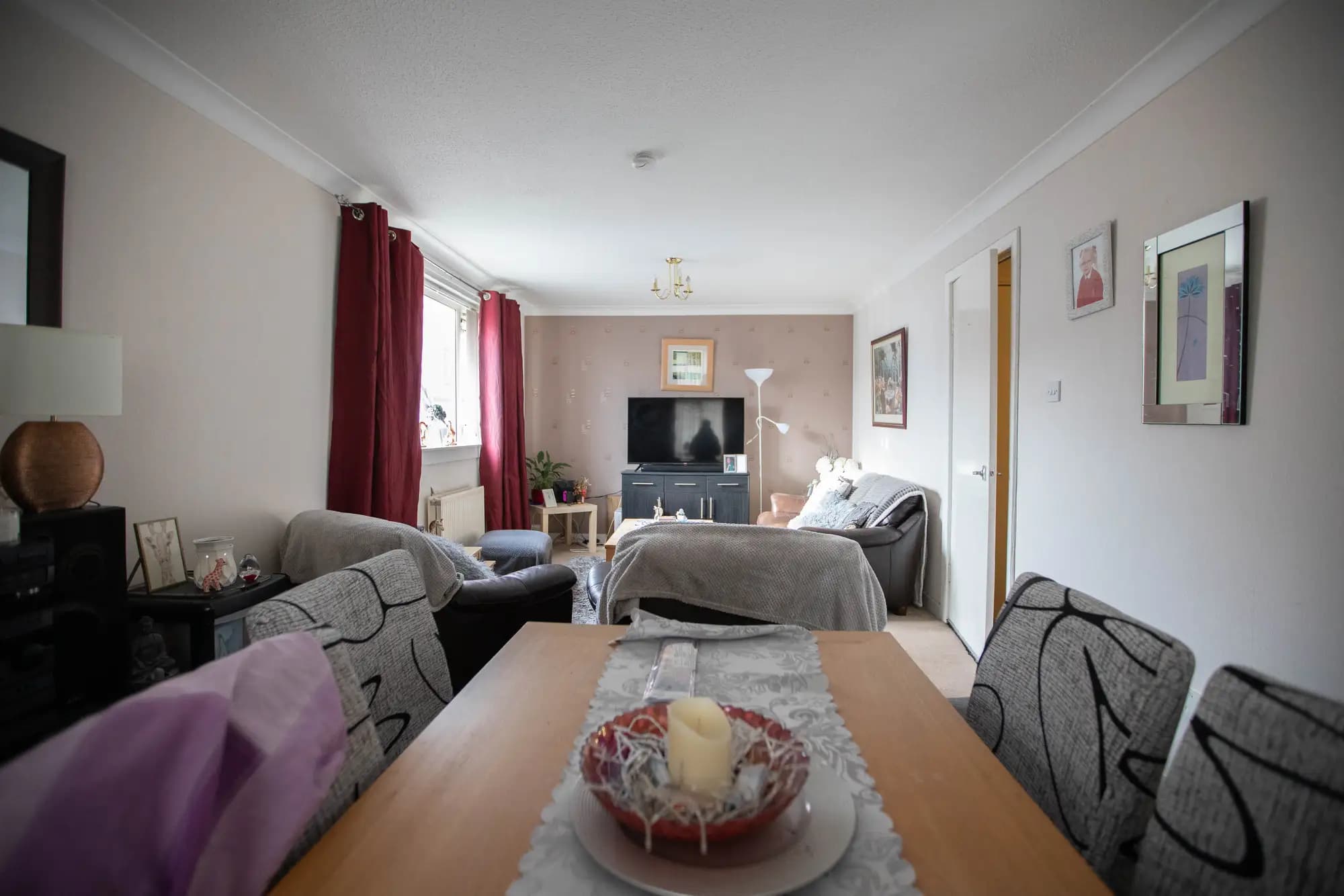 property photo 7 of 33