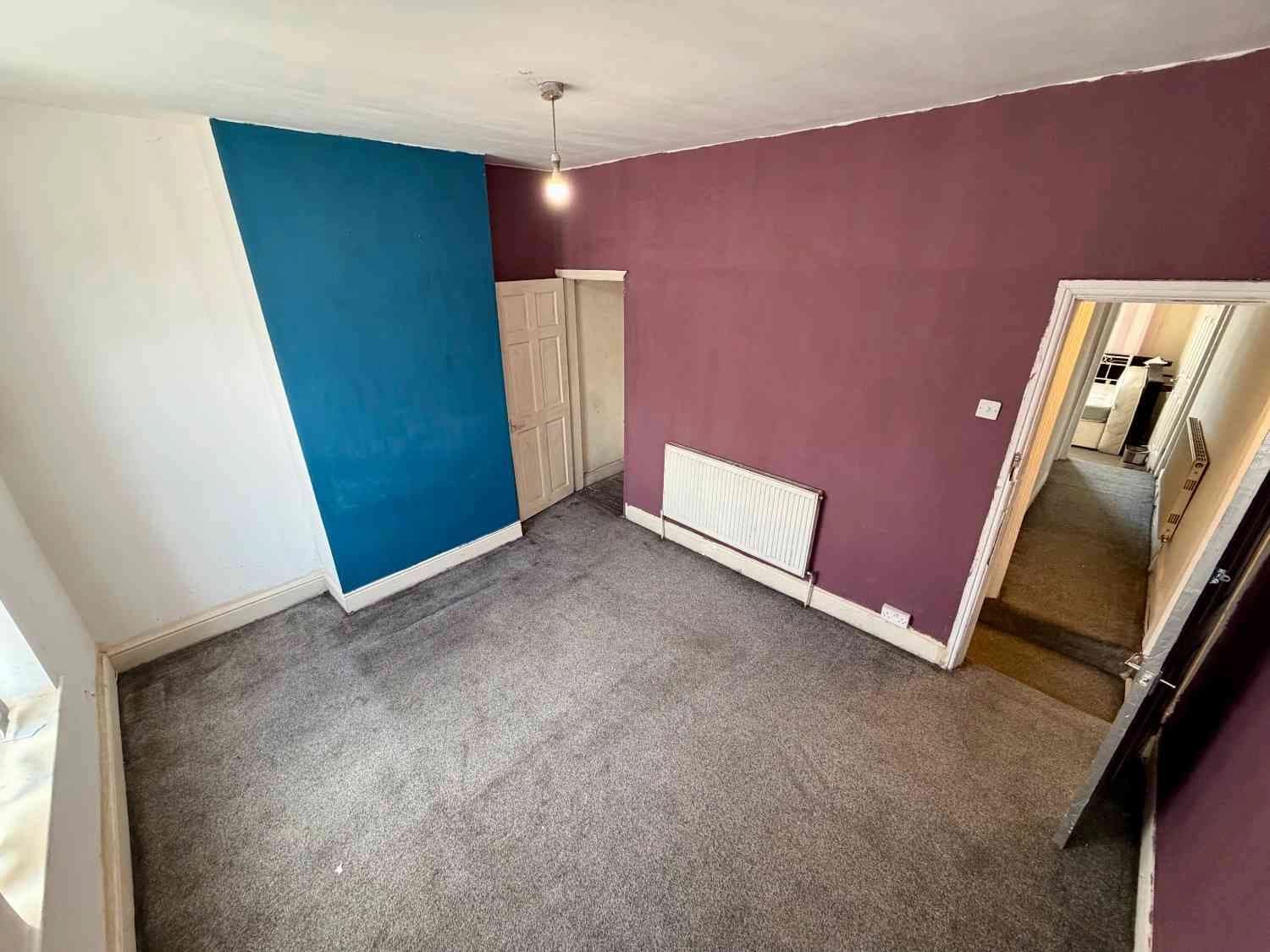 property photo 18 of 29