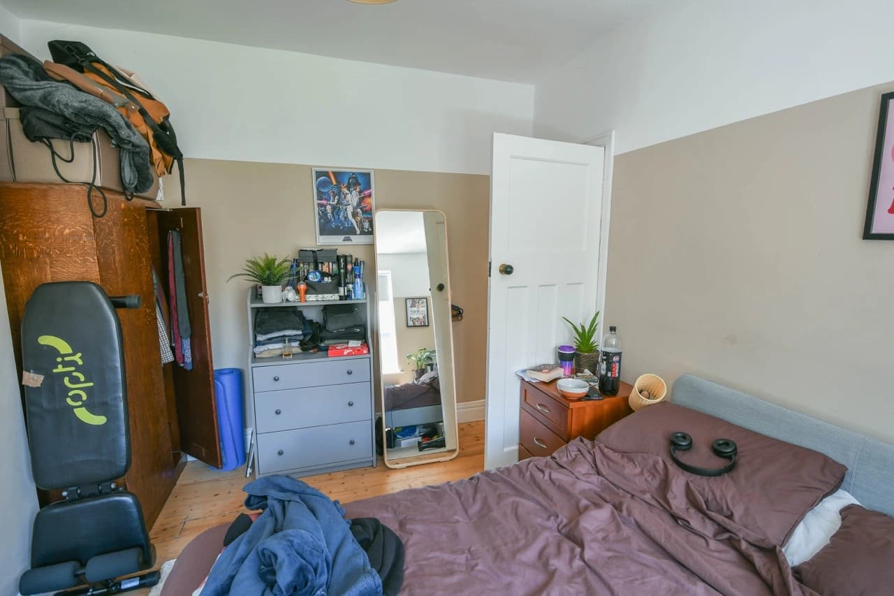 property photo 14 of 20