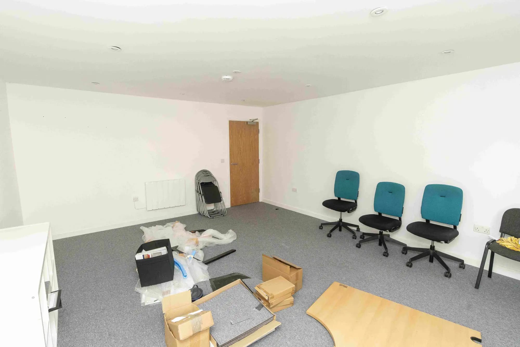 property photo 7 of 23