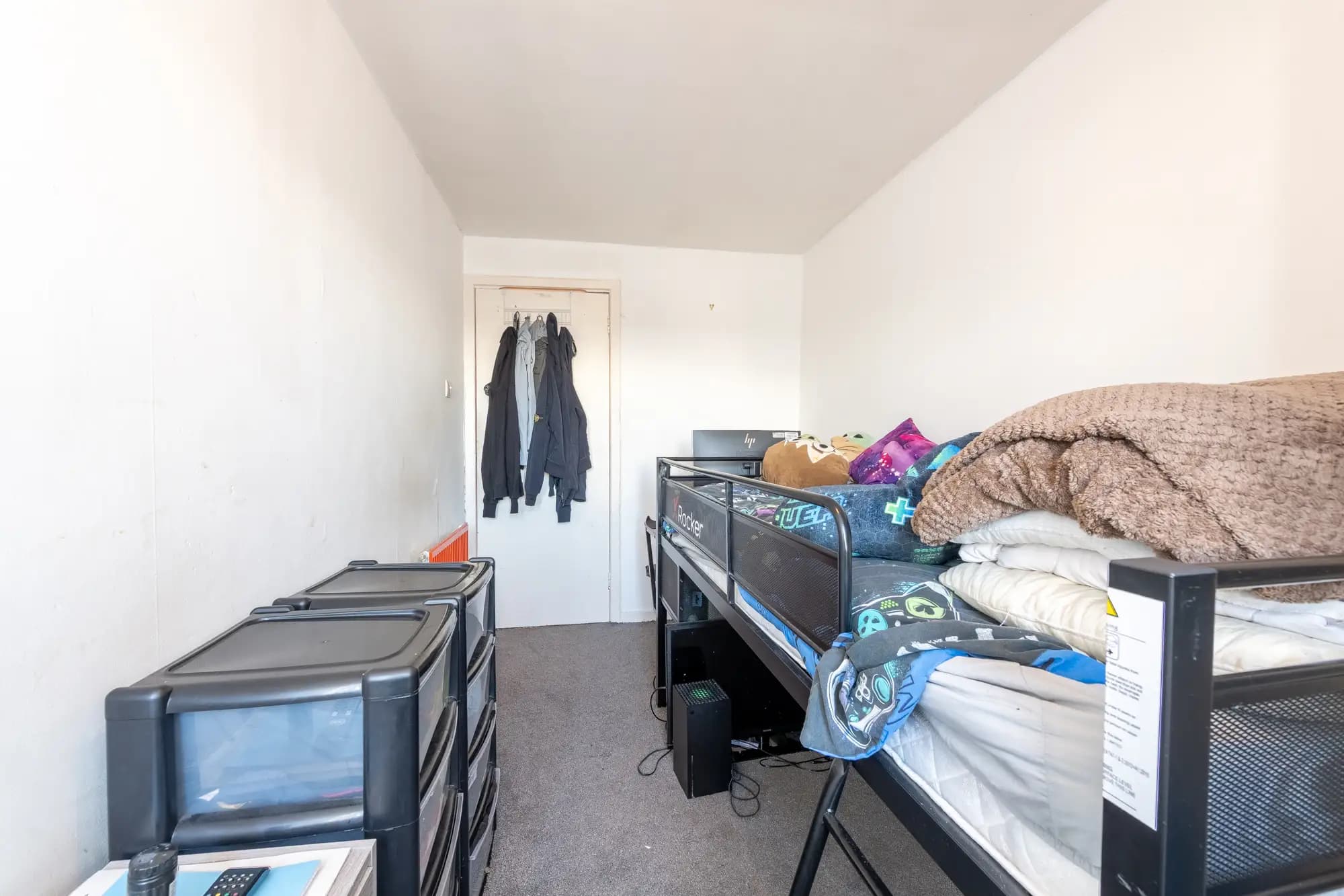 property photo 22 of 37