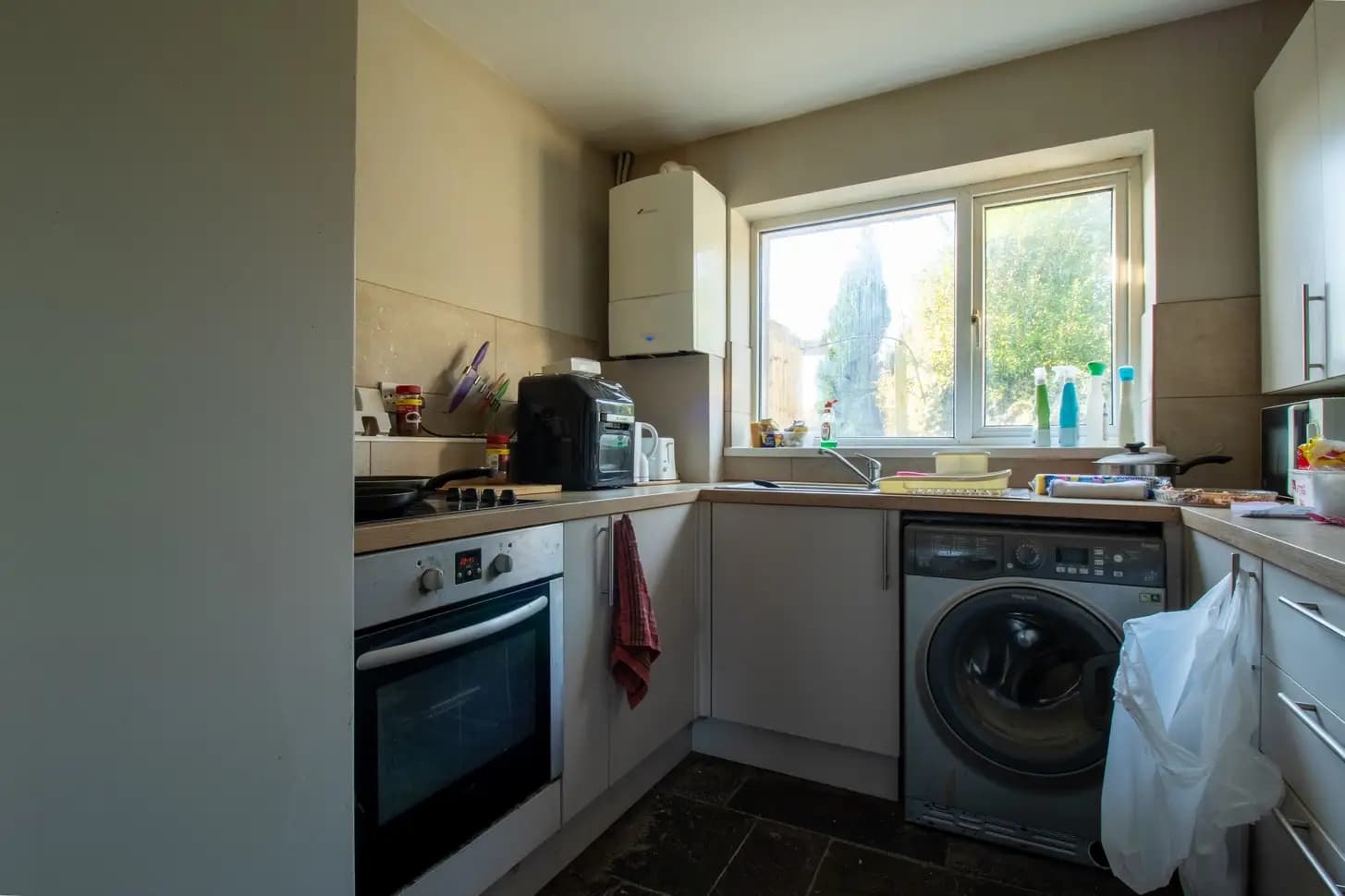 property photo 5 of 20