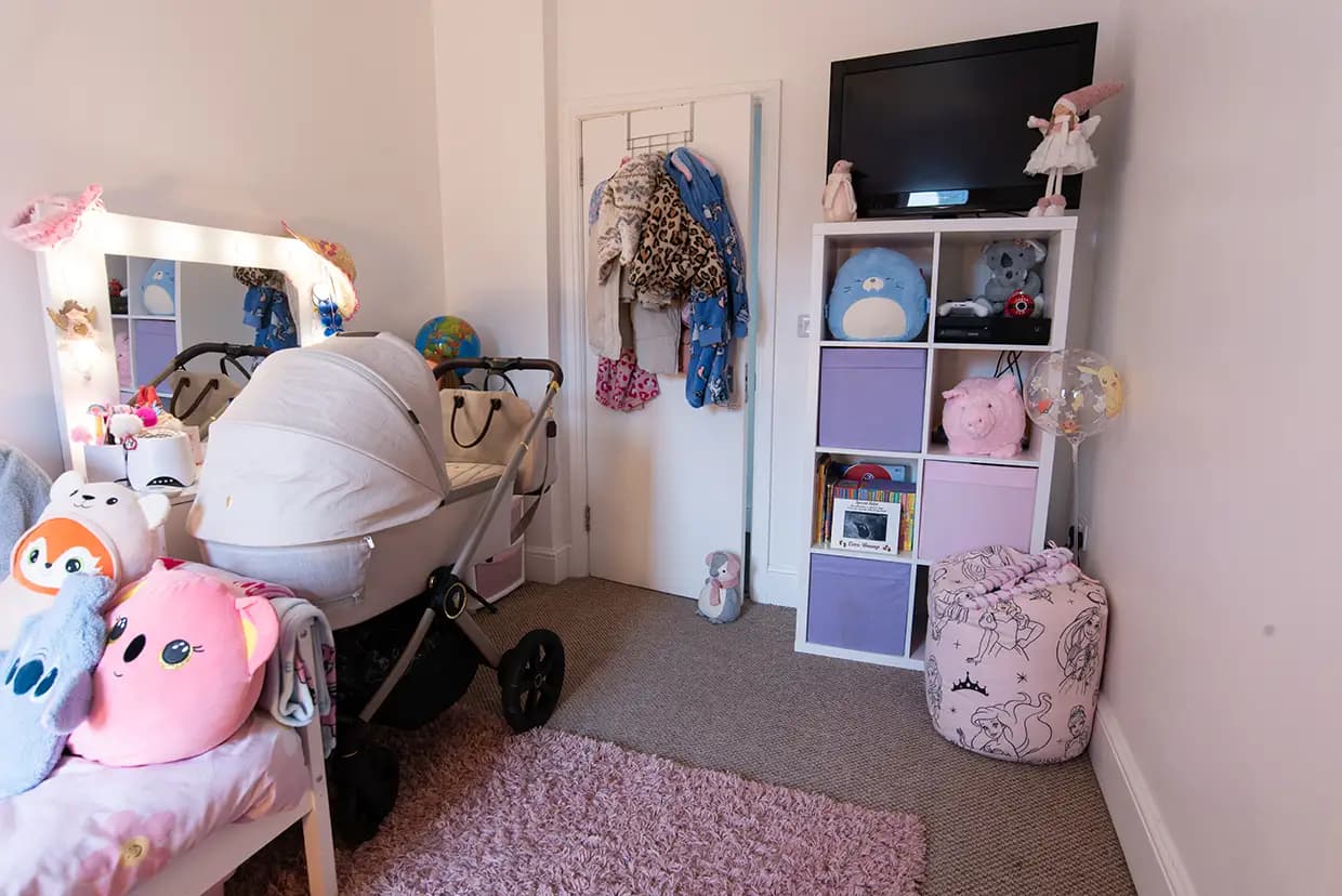 property photo 17 of 24