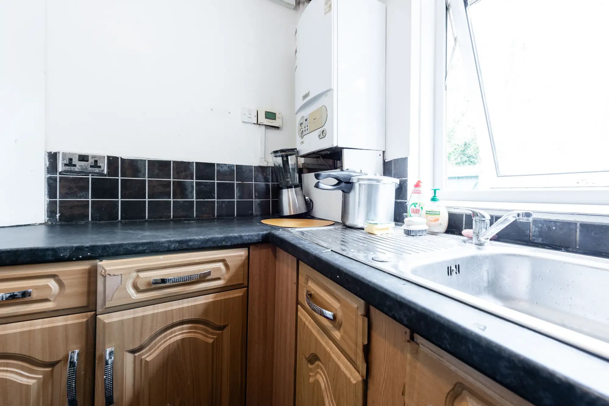 property photo 8 of 24