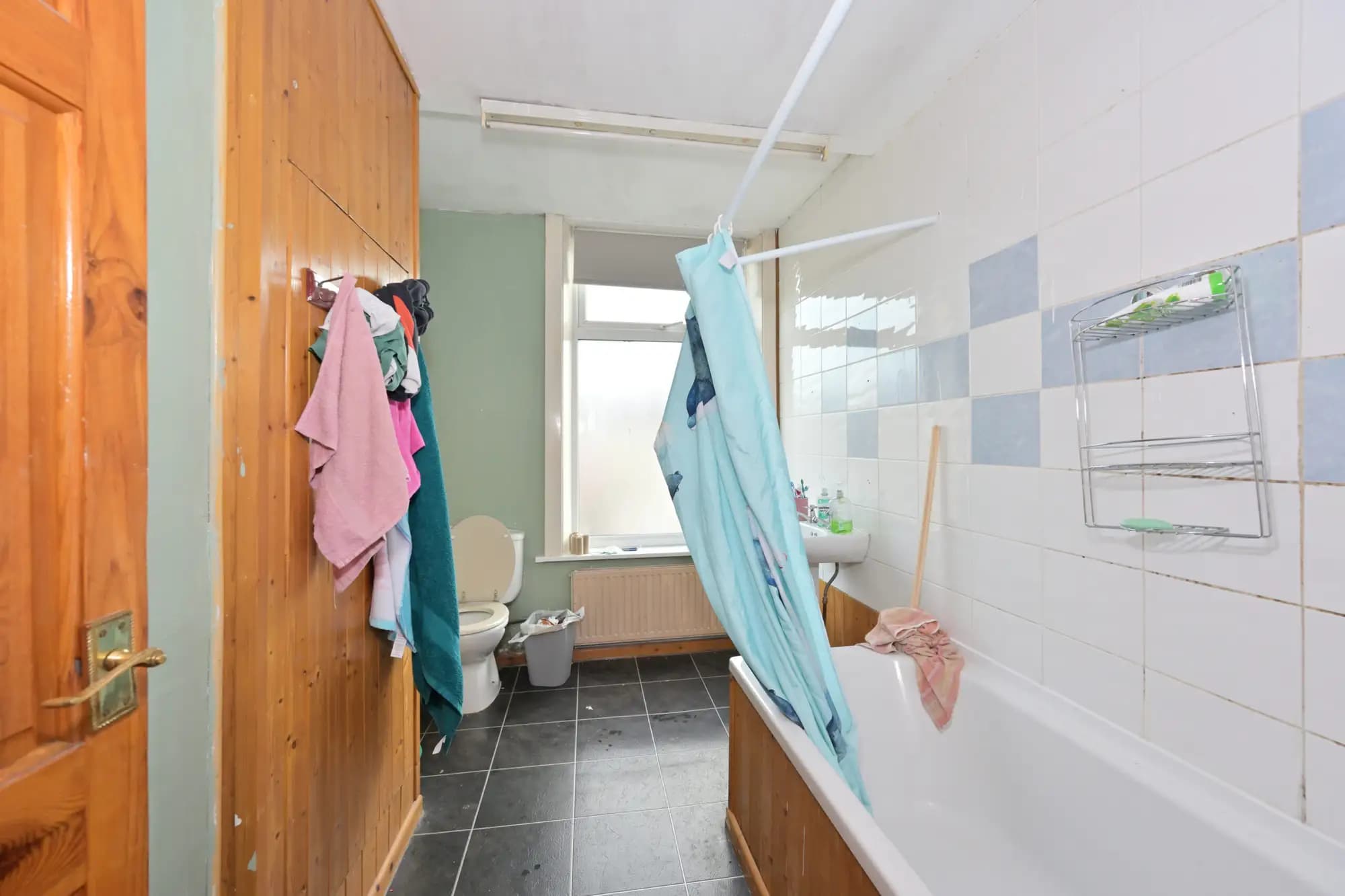 property photo 6 of 19