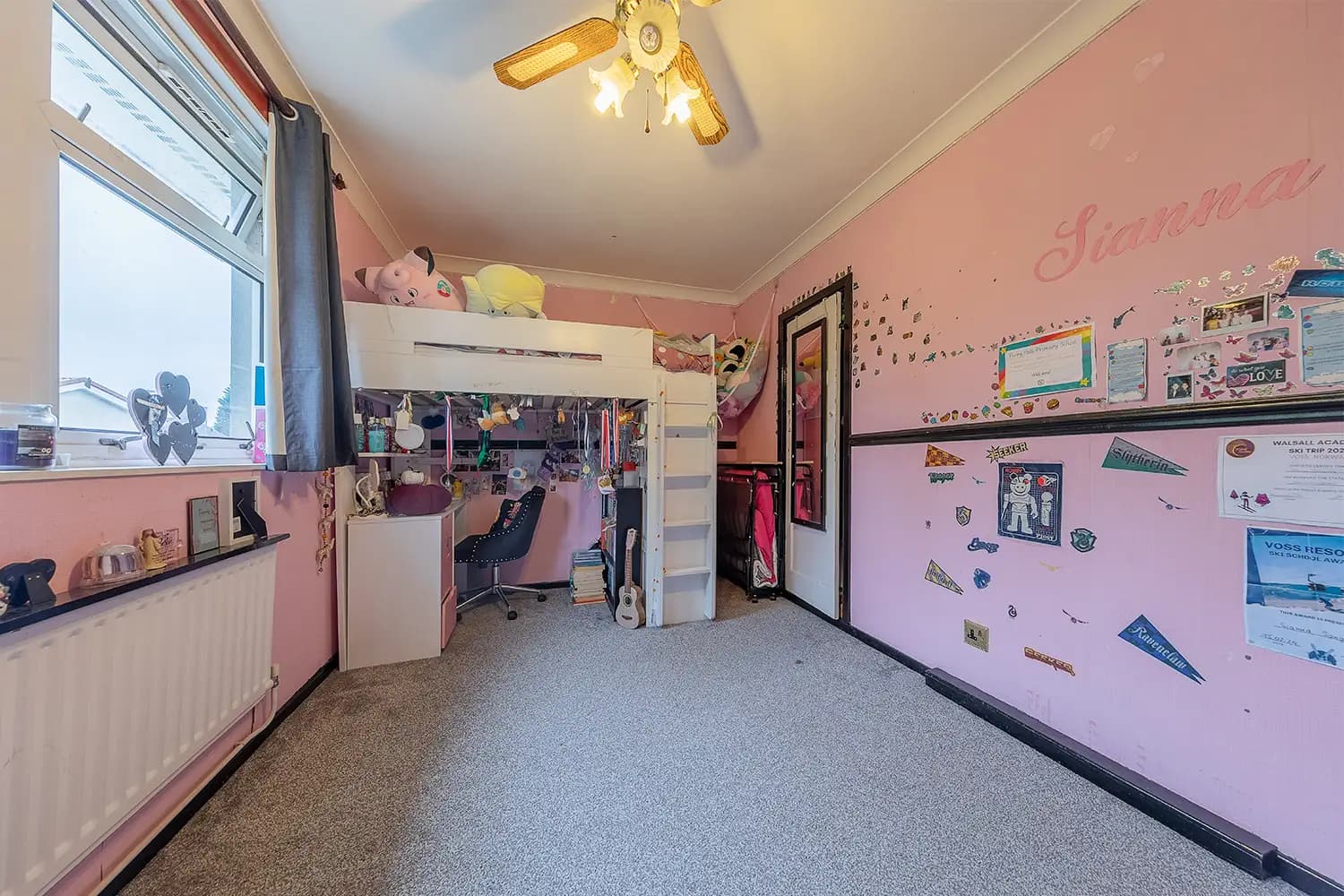 property photo 33 of 40