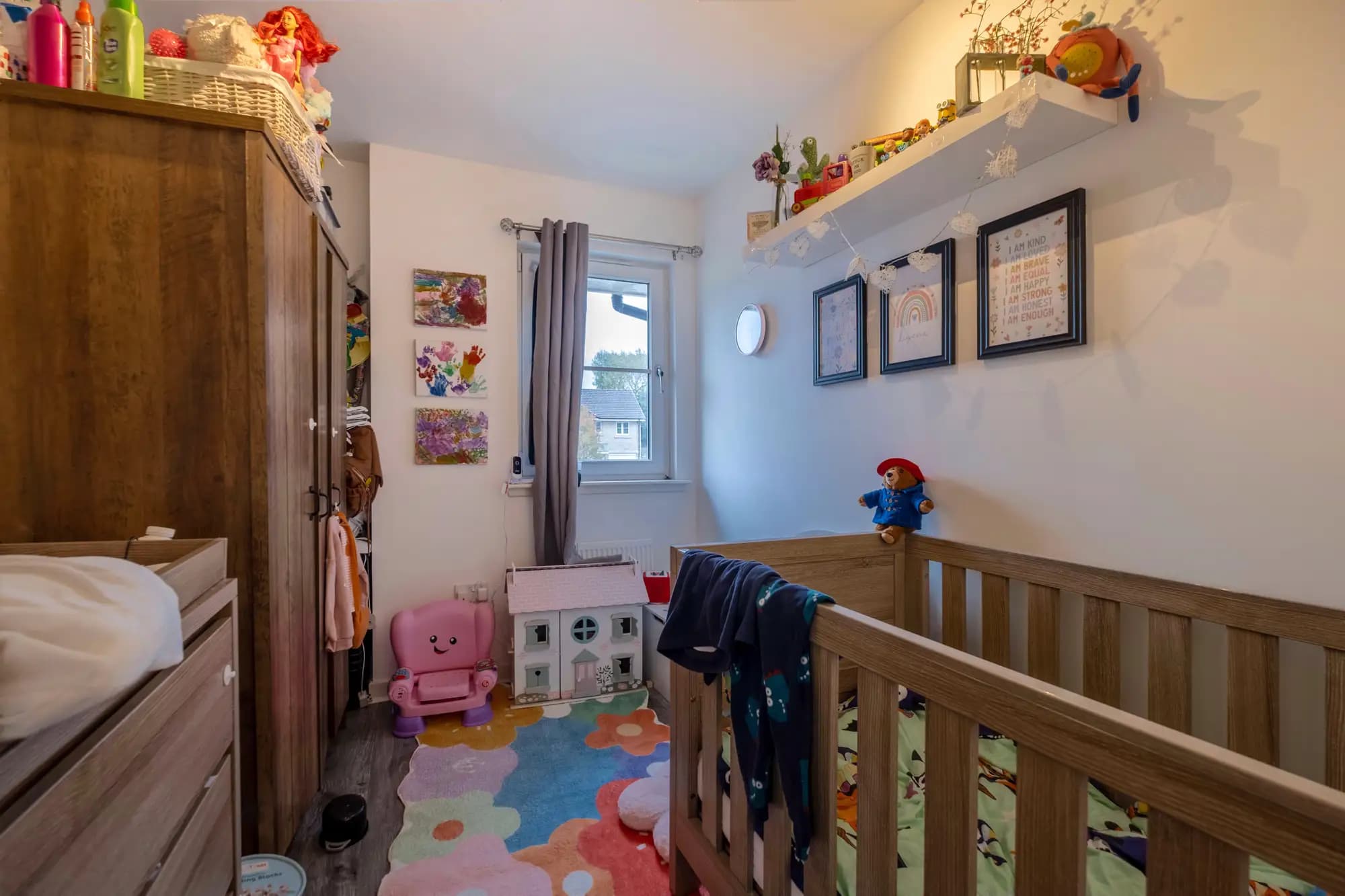 property photo 22 of 34