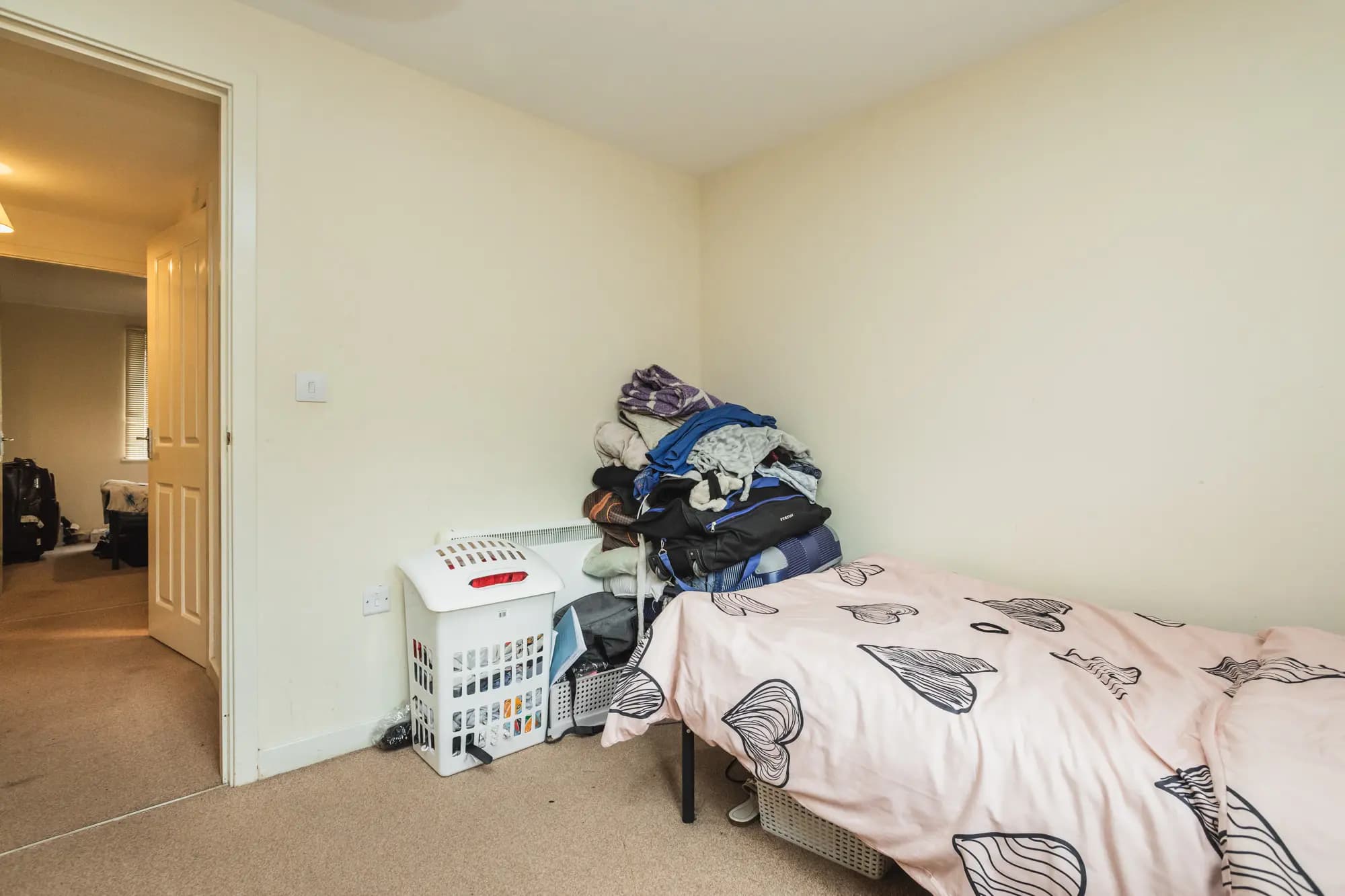 property photo 13 of 19